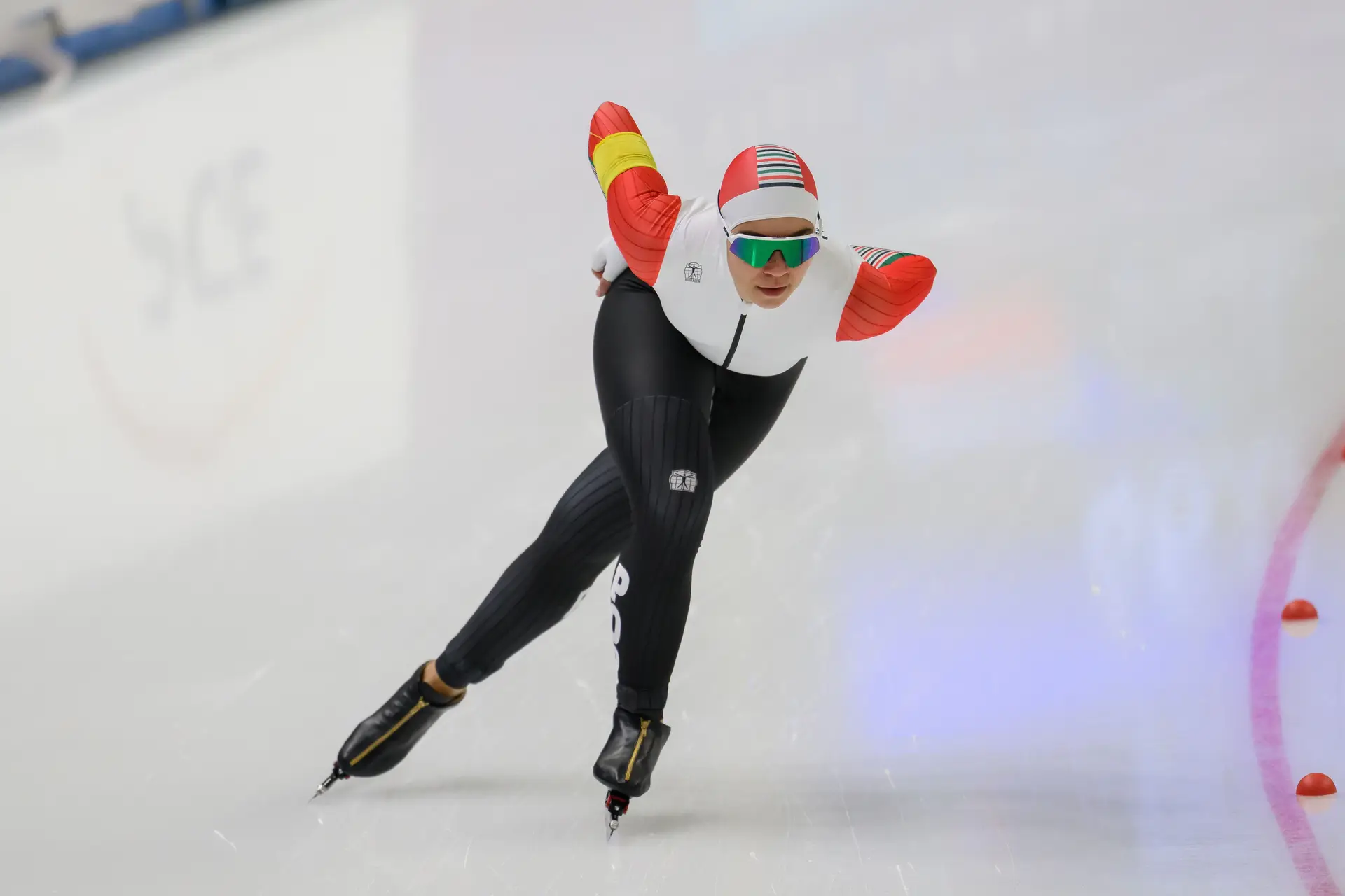 Portugal tem o seu primeiro título mundial em desportos de inverno: Jéssica Rodrigues é ouro nos Mundiais júnior de velocidade no gelo