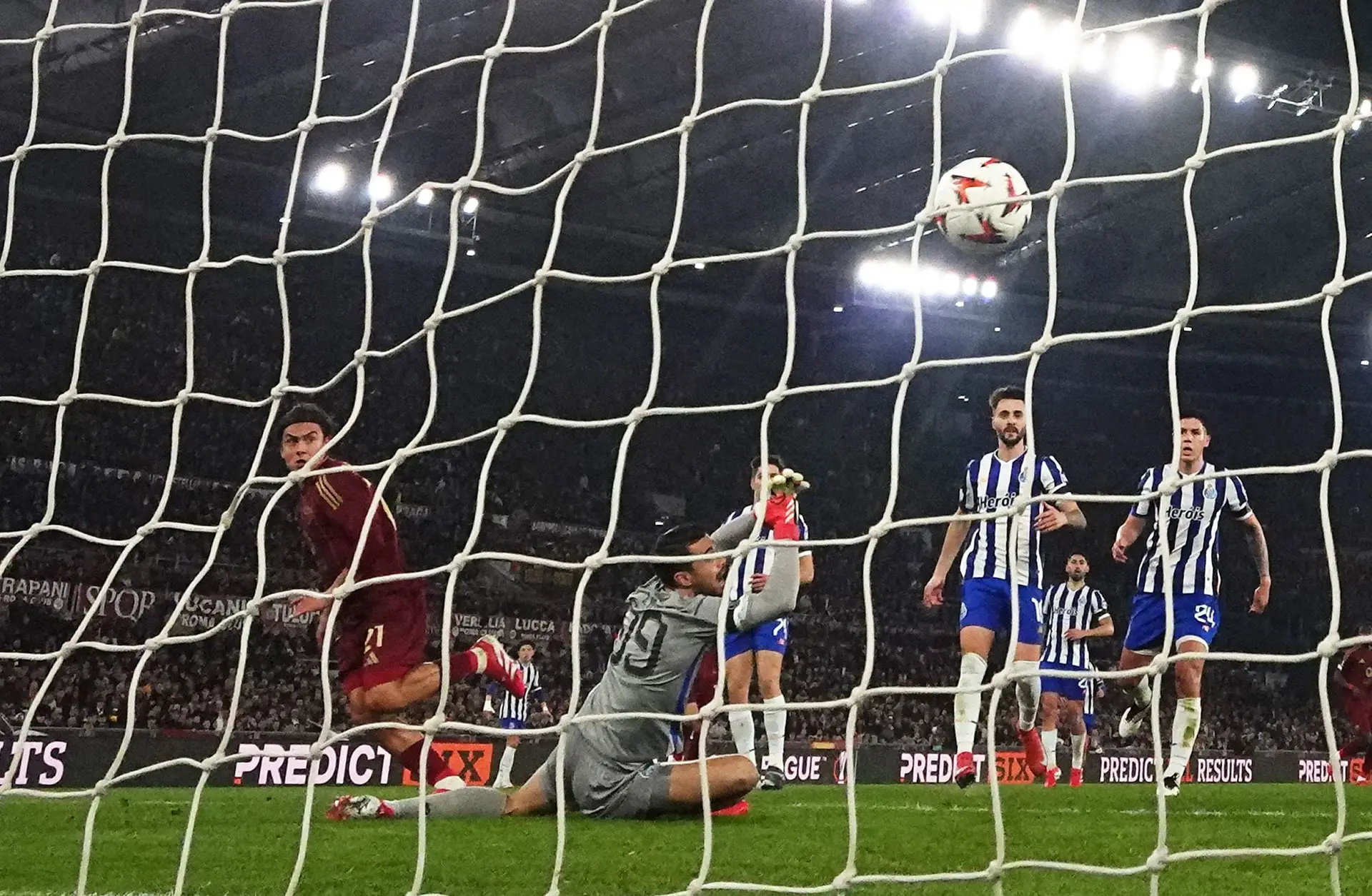 A Roma deu um bigode ao FC Porto em Roma