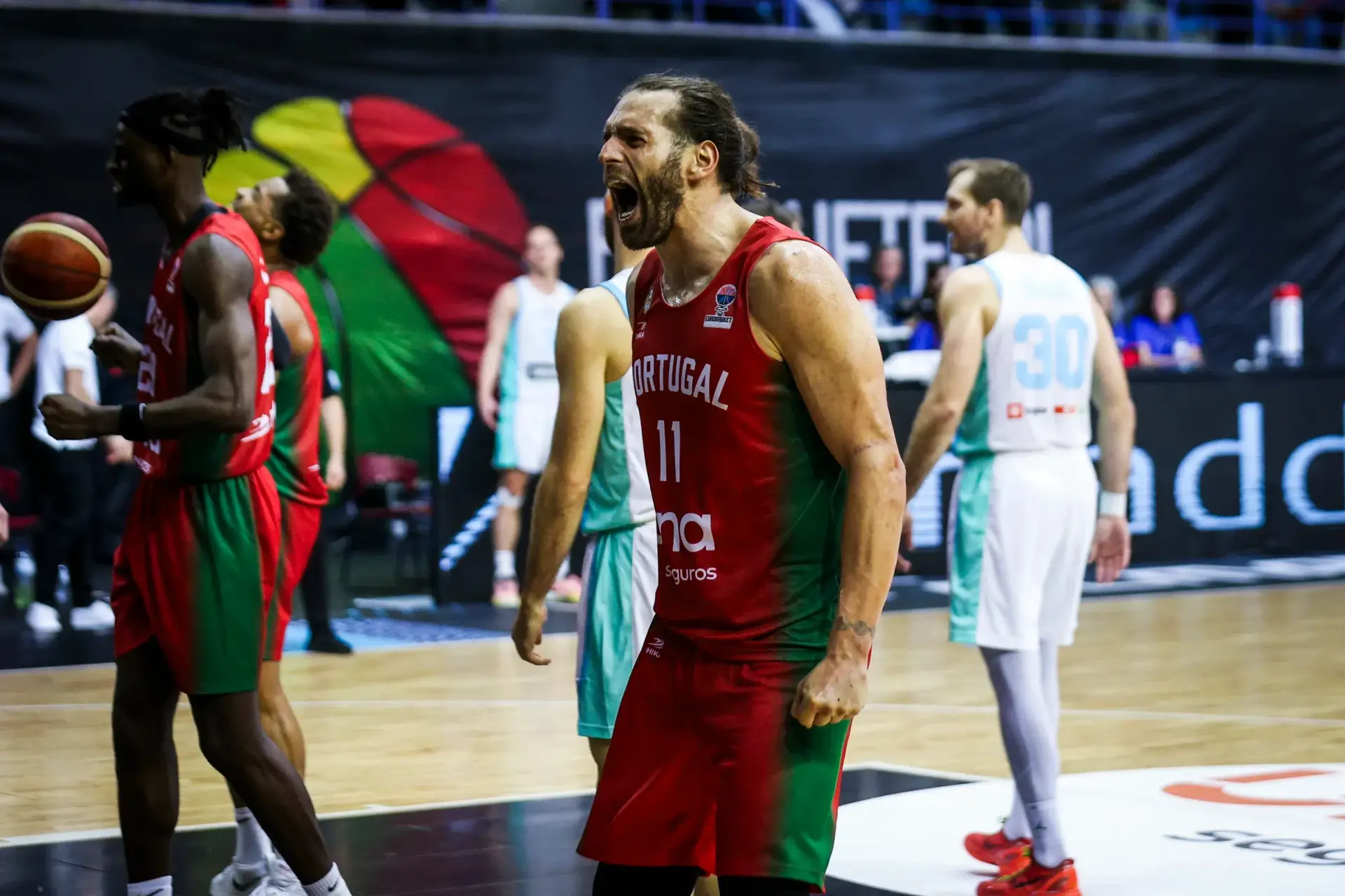 Sabe tão bem como se fosse a primeira vez: Portugal quebra jejum de 14 anos e regressa ao EuroBasket