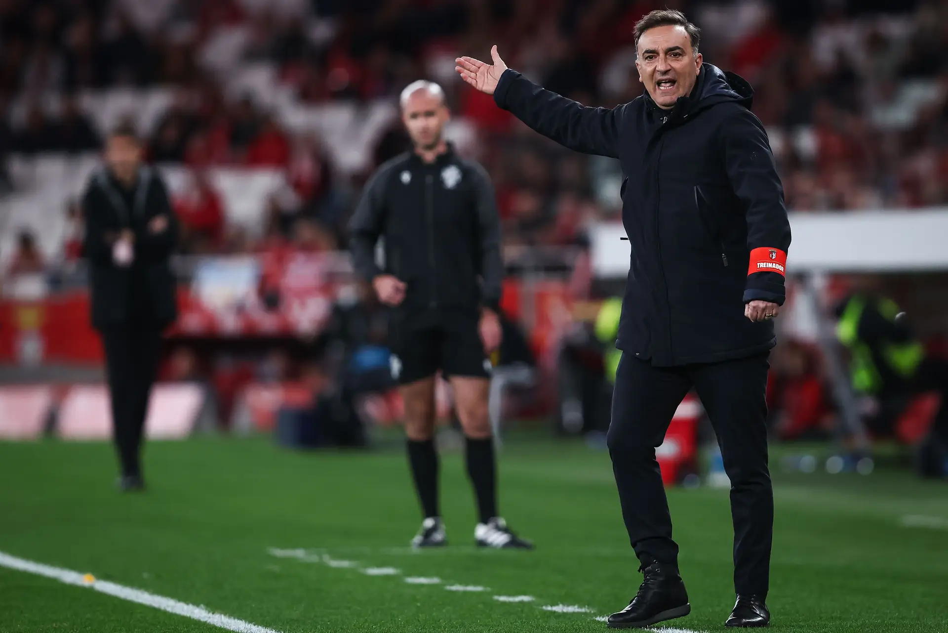 Carlos Carvalhal: “Caímos, mas caímos de pé”