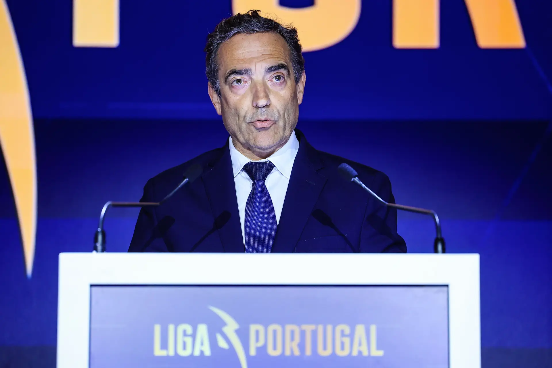O Benfica sair do grupo de trabalho para a centralização dos direitos de TV é sinal de não colaboração? O presidente da Liga acha que não