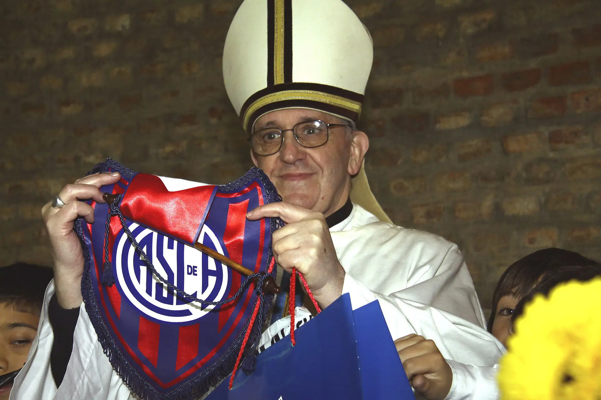 “Pode mandar embora esse azarado”: quando o Papa Francisco foi expulso do balneário do seu San Lorenzo devido aos maus resultados