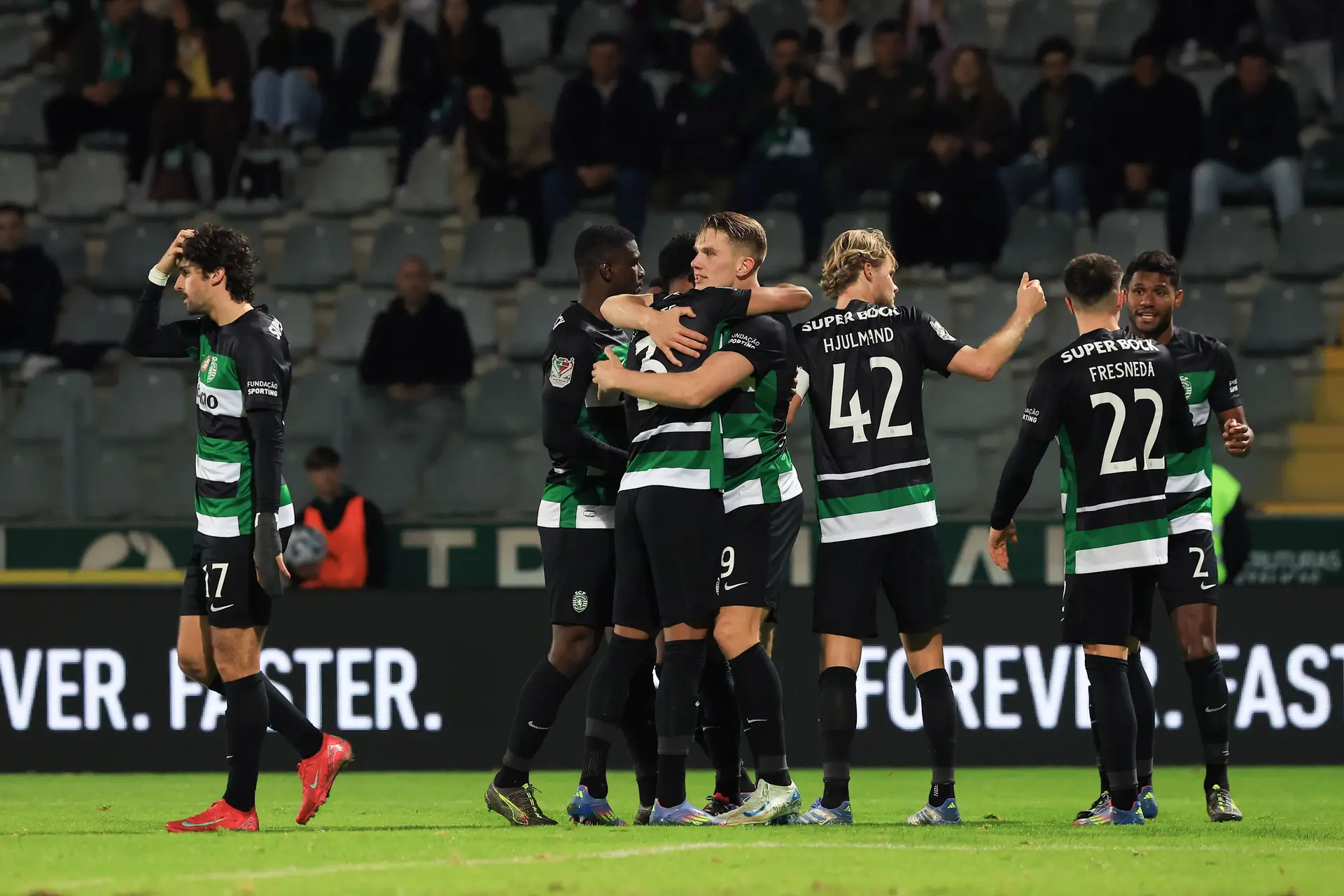 O Sporting vai num avião de papel para o Jamor (ou onde quer que seja a final da Taça de Portugal)