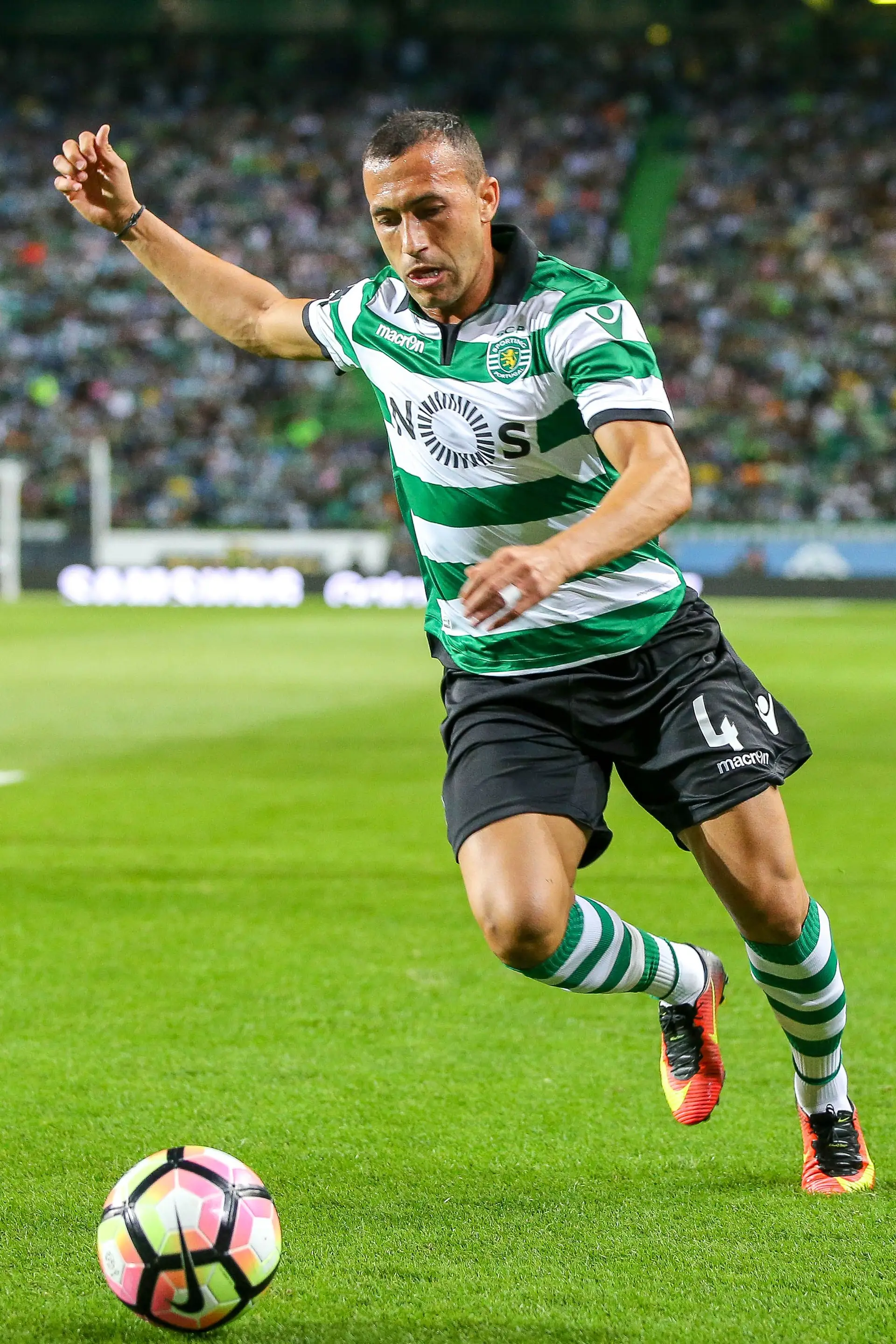 Jefferson foi contratado pelo Sporting em 2013/14