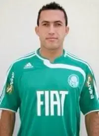 Em 2008, Jefferson assinou pelo Palmeiras