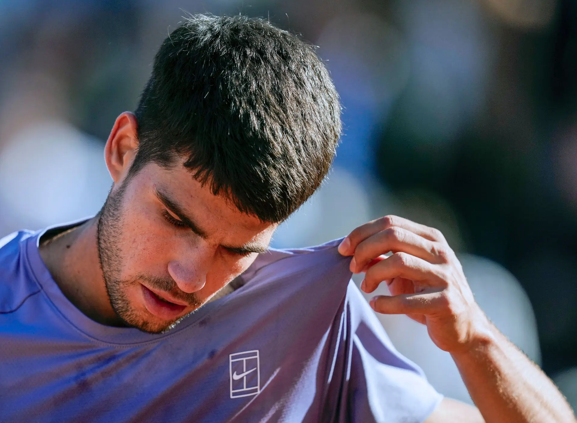 Lesionado, Carlos Alcaraz desiste do Masters de Madrid - mas está confiante que vai defender o título em Roland-Garros