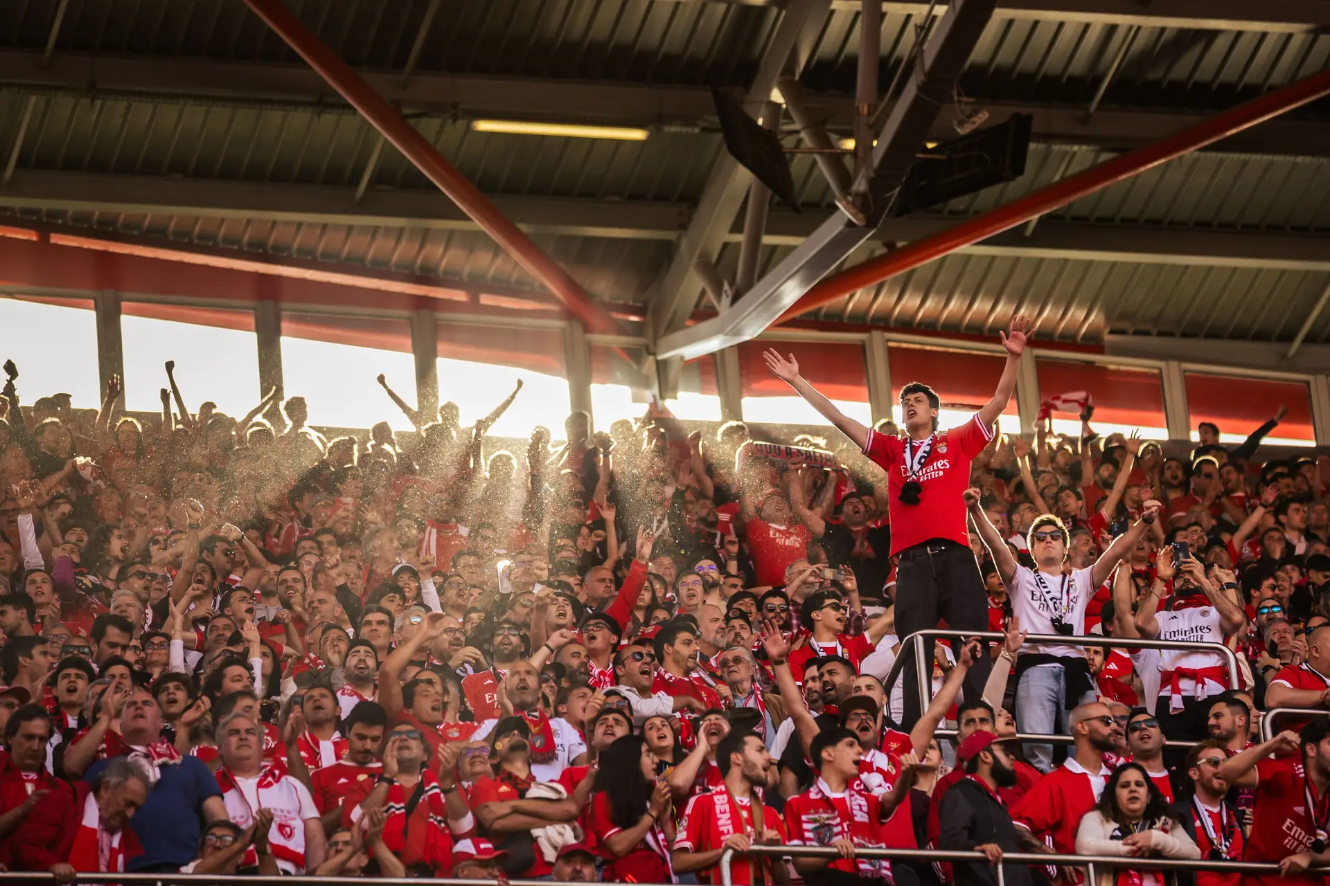 Benfica quer suspender o processo da centralização dos direitos televisivos, mas diz que “será sempre solidário com a missão coletiva”