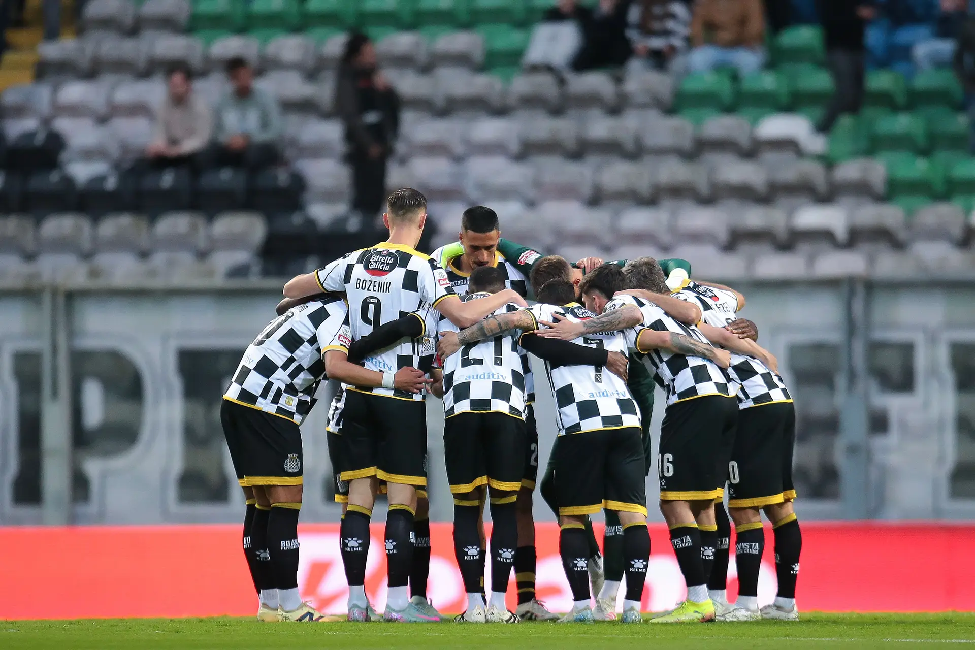 Manual de sobrevivência: o que Boavista, Farense, AVS e Estrela precisam para ficarem na I Liga