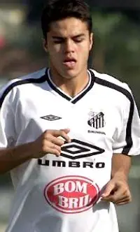 O avançado brasileiro jogou quatro anos no Santos