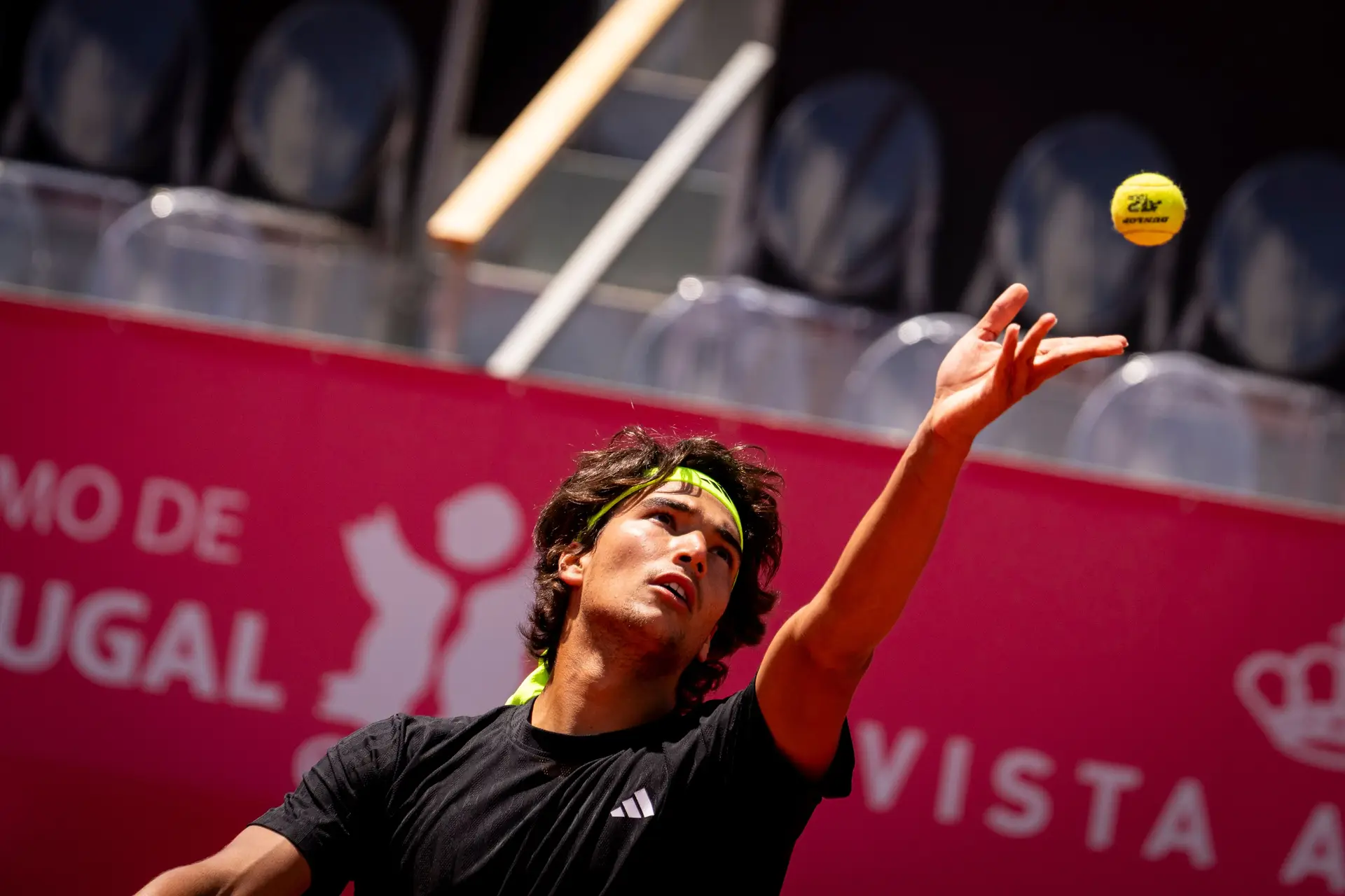 De forma épica, Henrique Rocha está no quadro principal de Roland-Garros. E Portugal terá pela primeira vez três tenistas no mesmo major