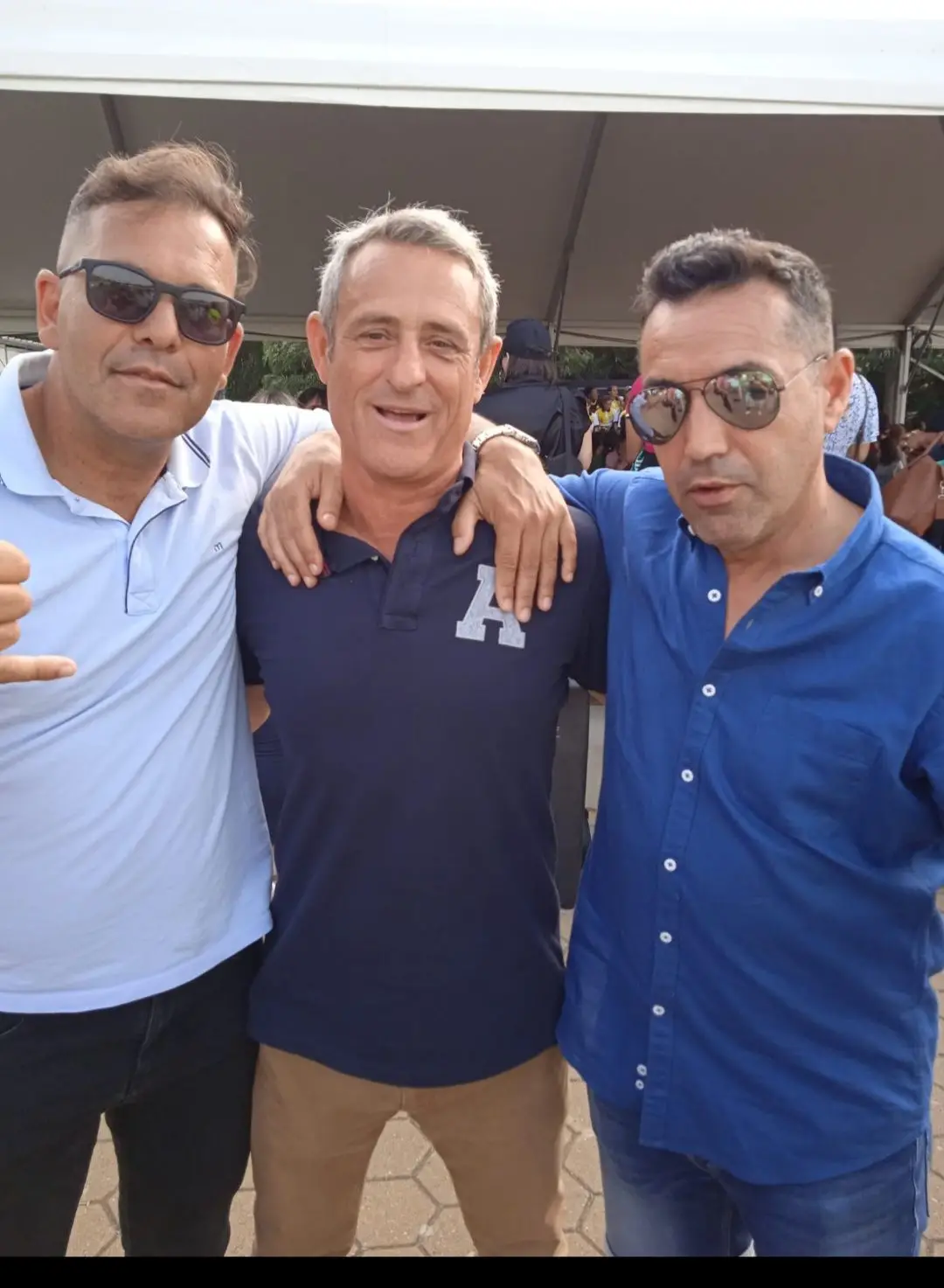 Capela com Juanito e Miguel Ángelo, com quem jogou no Zona Azul e Beja, onde começou a jogar futebol com cinco anos