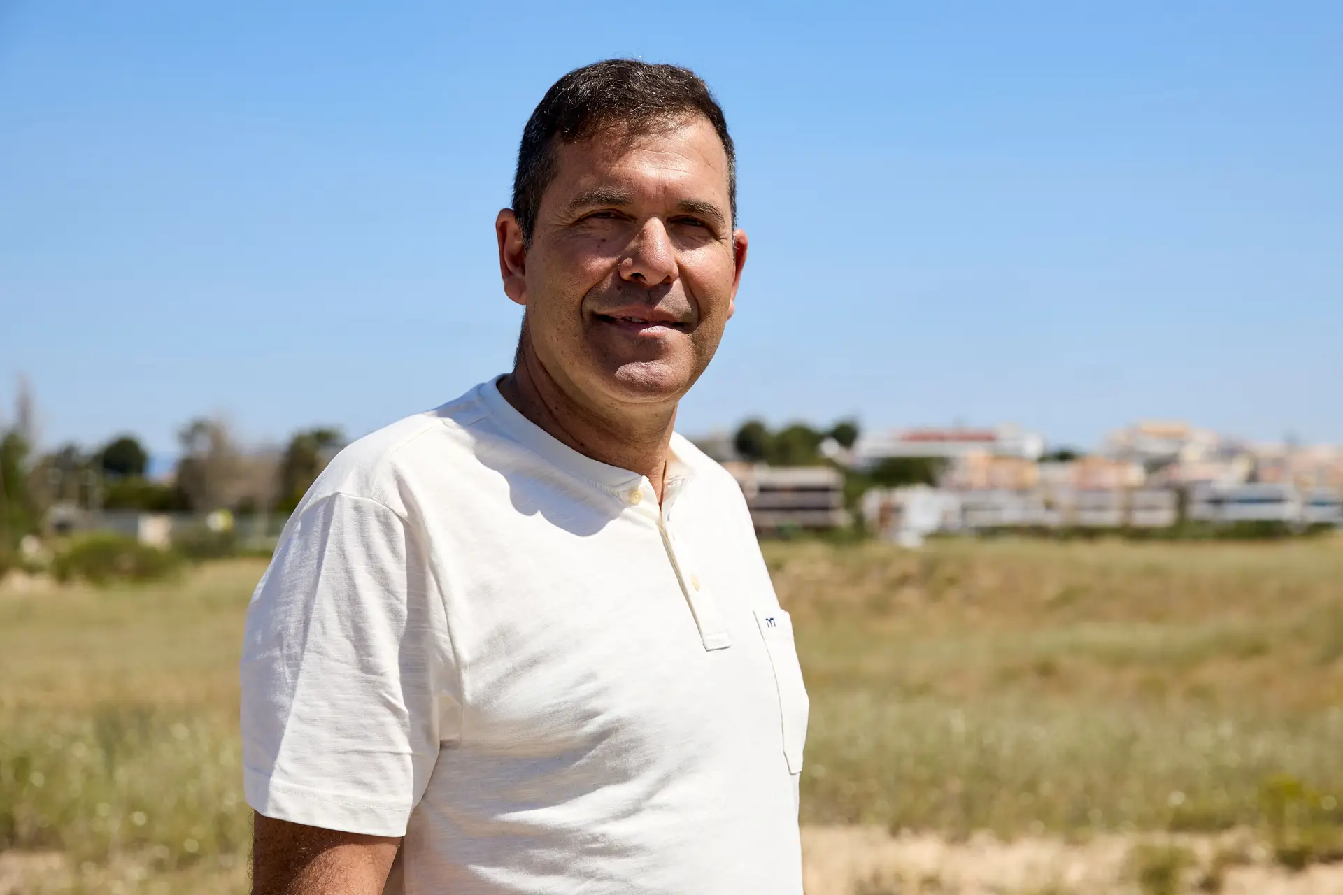 “No Paraguai passava diariamente por um campo de capim. Um dia deitaram fogo para limpar aquilo e descobriram dezenas de cobra-cascavel”