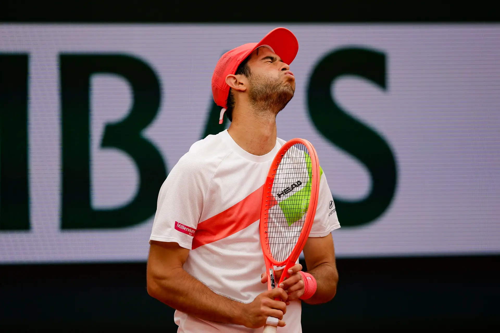 Uma duríssima batalha ditou o adeus de Nuno Borges a Roland-Garros