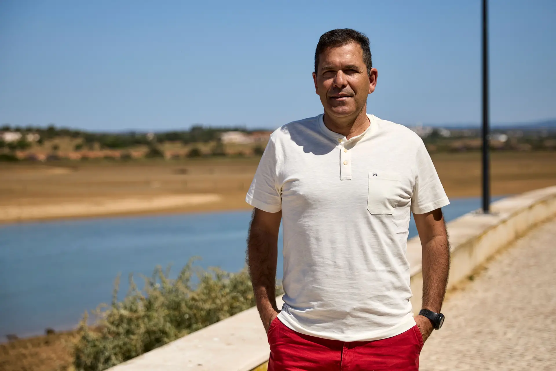 “Foi no Catar onde ganhei mais dinheiro. Quando lá cheguei a gasolina estava a 20 cêntimos. Era mais barata que uma garrafa de água”