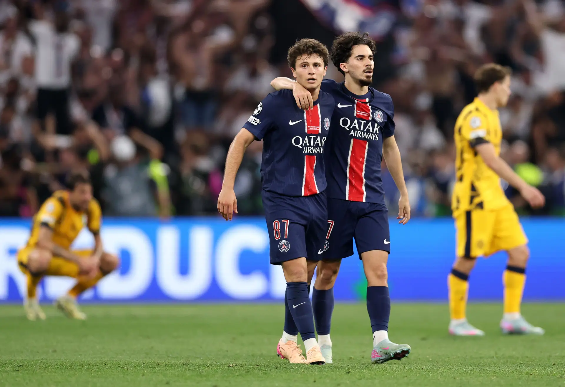 Há quatro portugueses nos 20 futebolistas mais bem pagos do campeonato francês