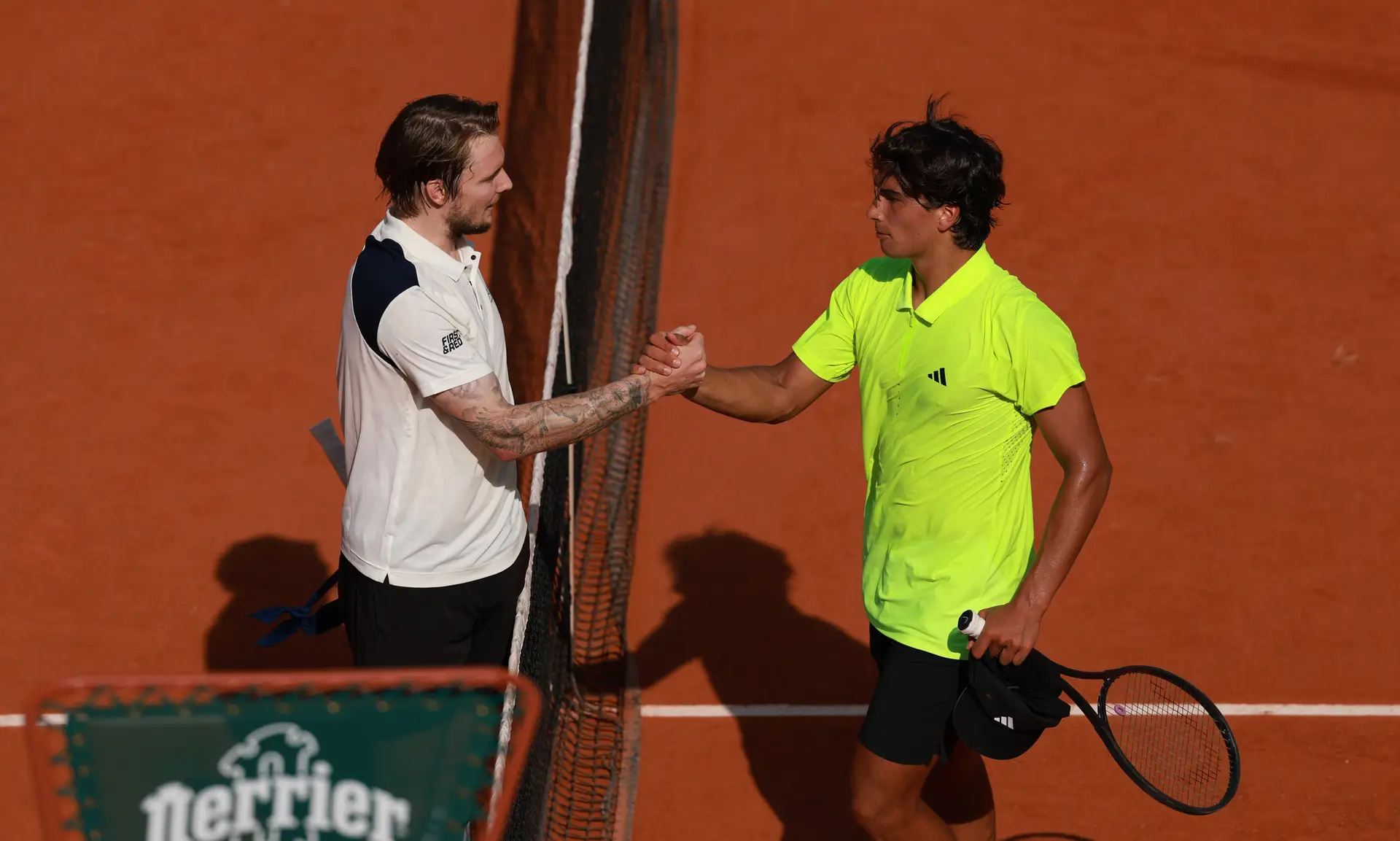 Os dias de sonho de Henrique Rocha em Paris acabaram na 3.ª ronda de Roland-Garros