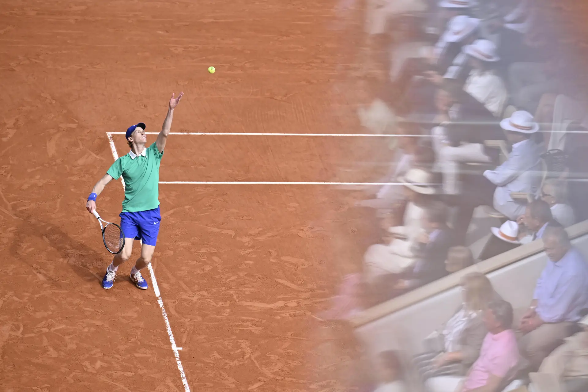 Se é possível afirmá-lo, Alcaraz foi melhor do que Sinner na maior final de Roland-Garros. Mas só por pouco, mesmo muito pouco