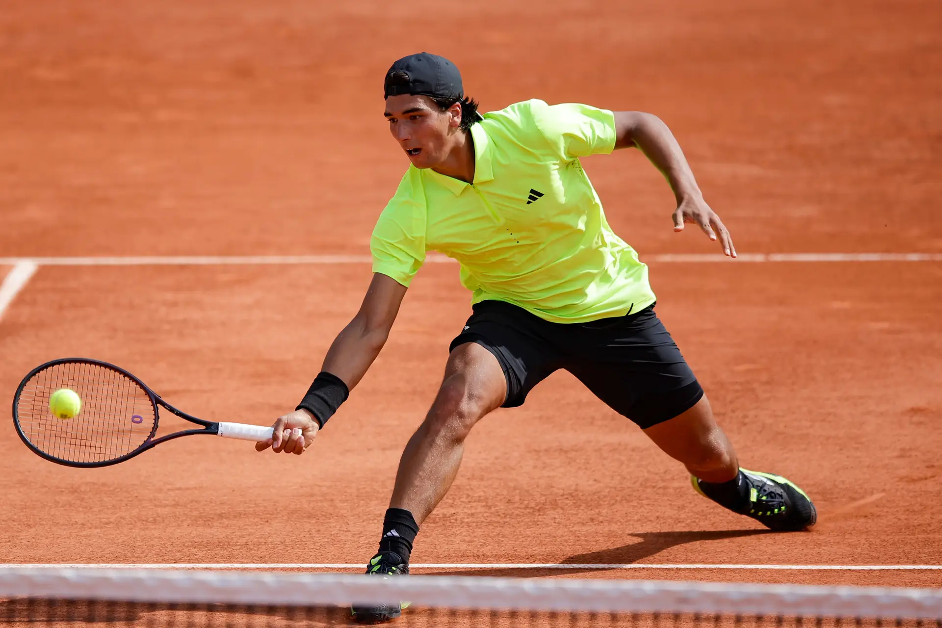 Depois de chegar à 3.ª ronda em Roland-Garros, Henrique Rocha deu um salto de mais de 50 lugares no ranking mundial