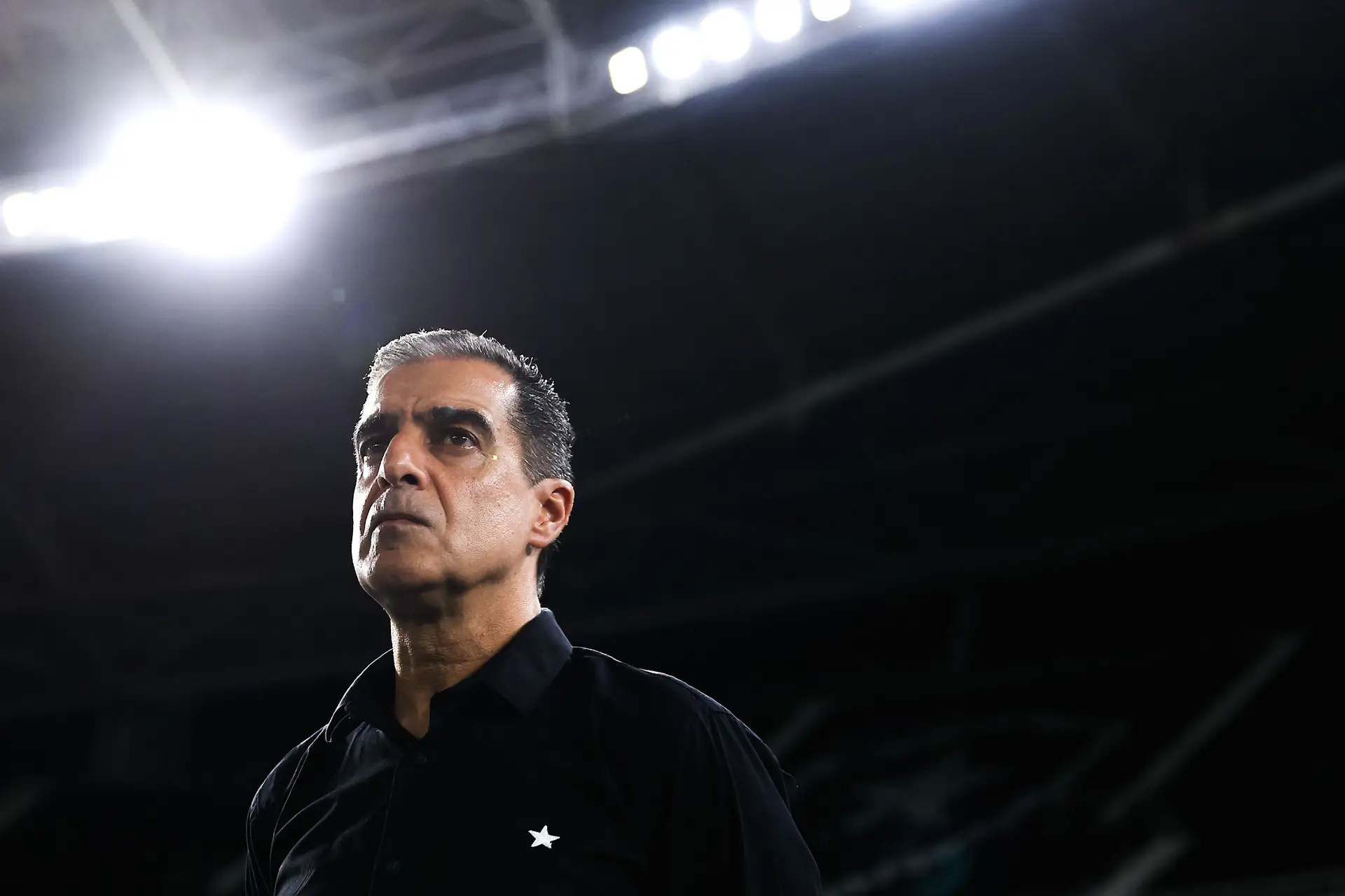 A alegoria do Evereste, o Iniesta do Olival e o encontro com quem lhe deu a mão: entrevista a Renato Paiva, treinador do Botafogo