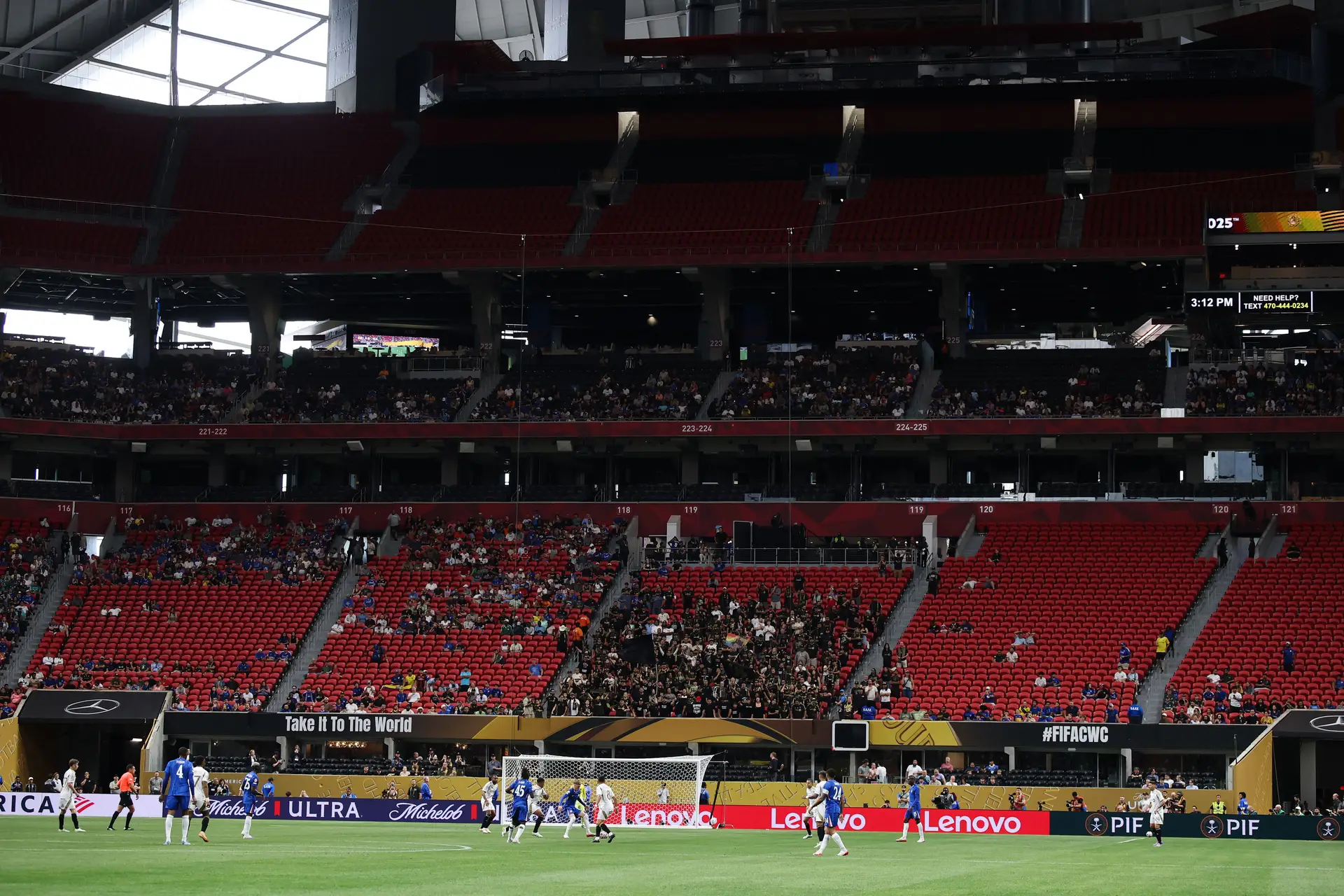 Em Atlanta, o LAFC-Chelsea só levou 22 mil pessoas a um estádio de 71 mil lugares