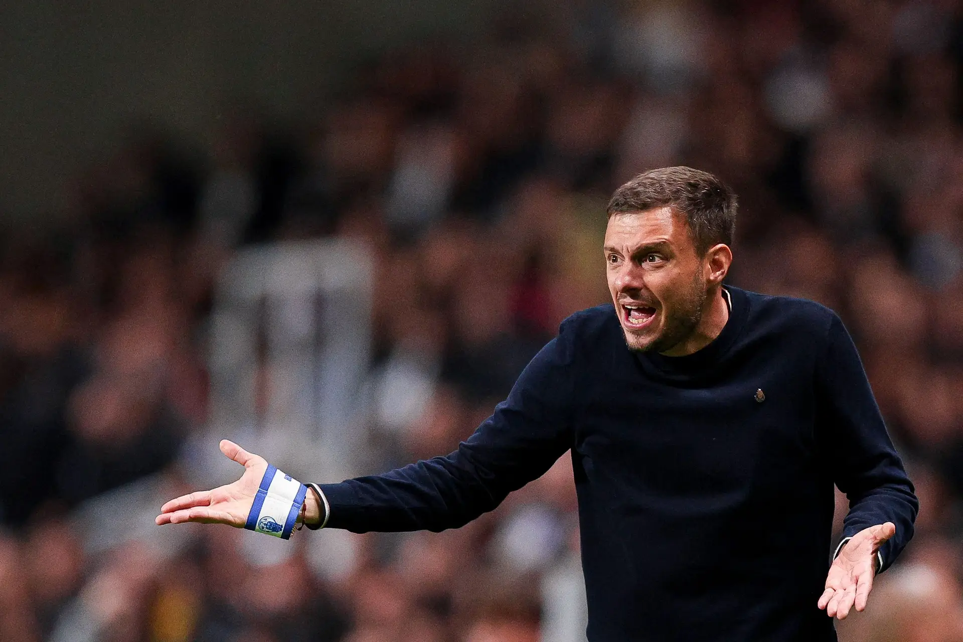 Villas-Boas carregou pela segunda vez no botão de reset: FC Porto confirma negociações para a saída de Martín Anselmi