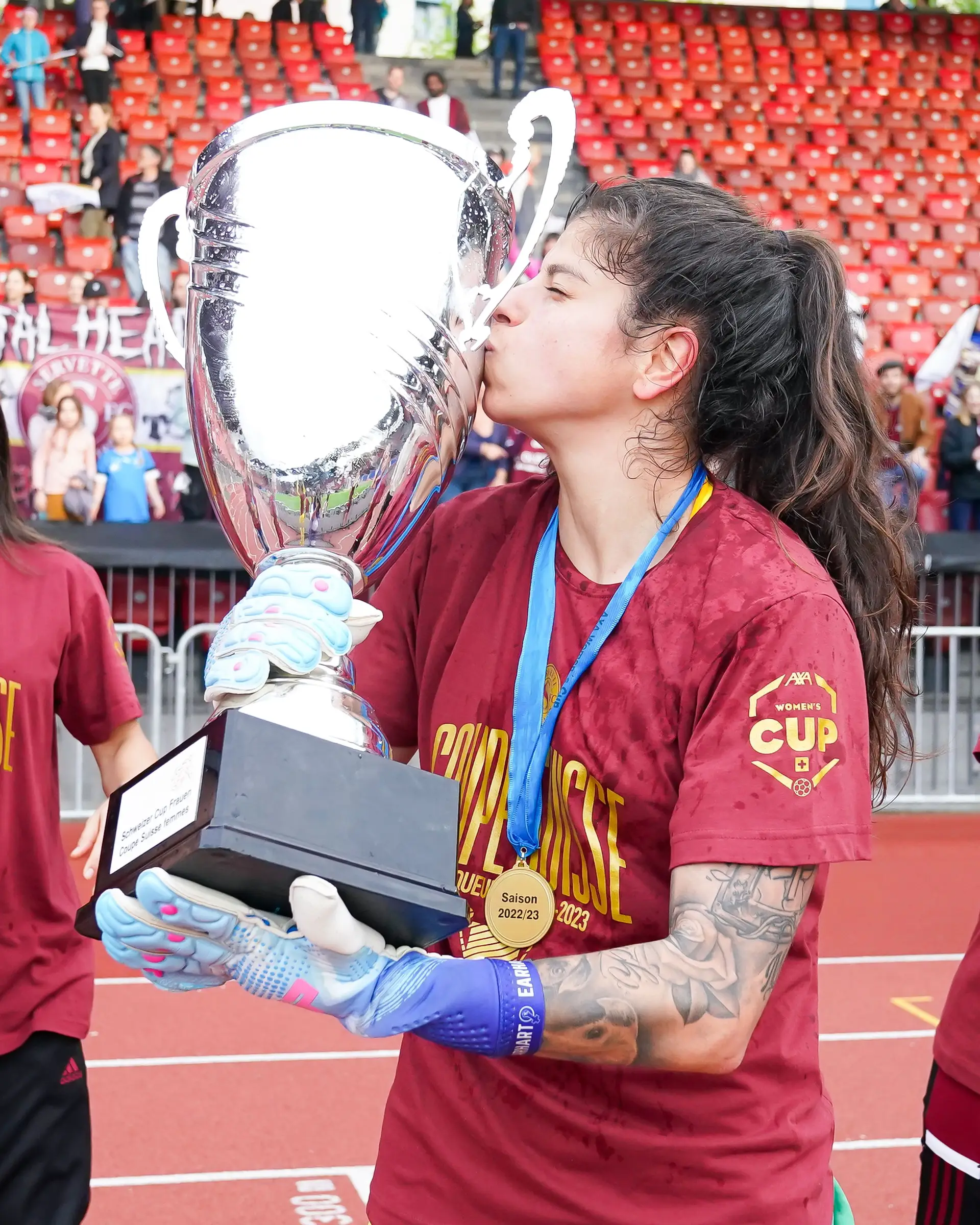 Na época 2022/23, Inês conquistou a sua primeira Taça da Suíça