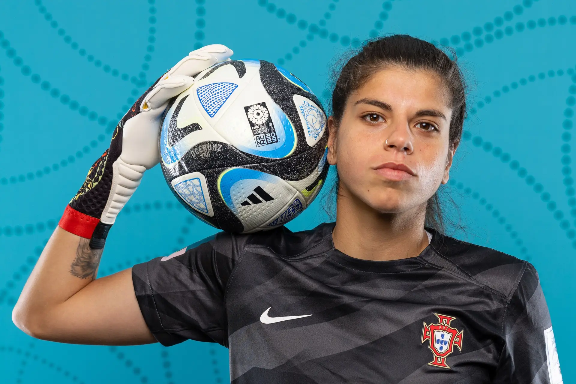 “Não tenho ambição de clubes ou de conquistas, mas de conseguir trabalhar os pontos menos fortes. Ainda não temos uma guarda-redes completa”