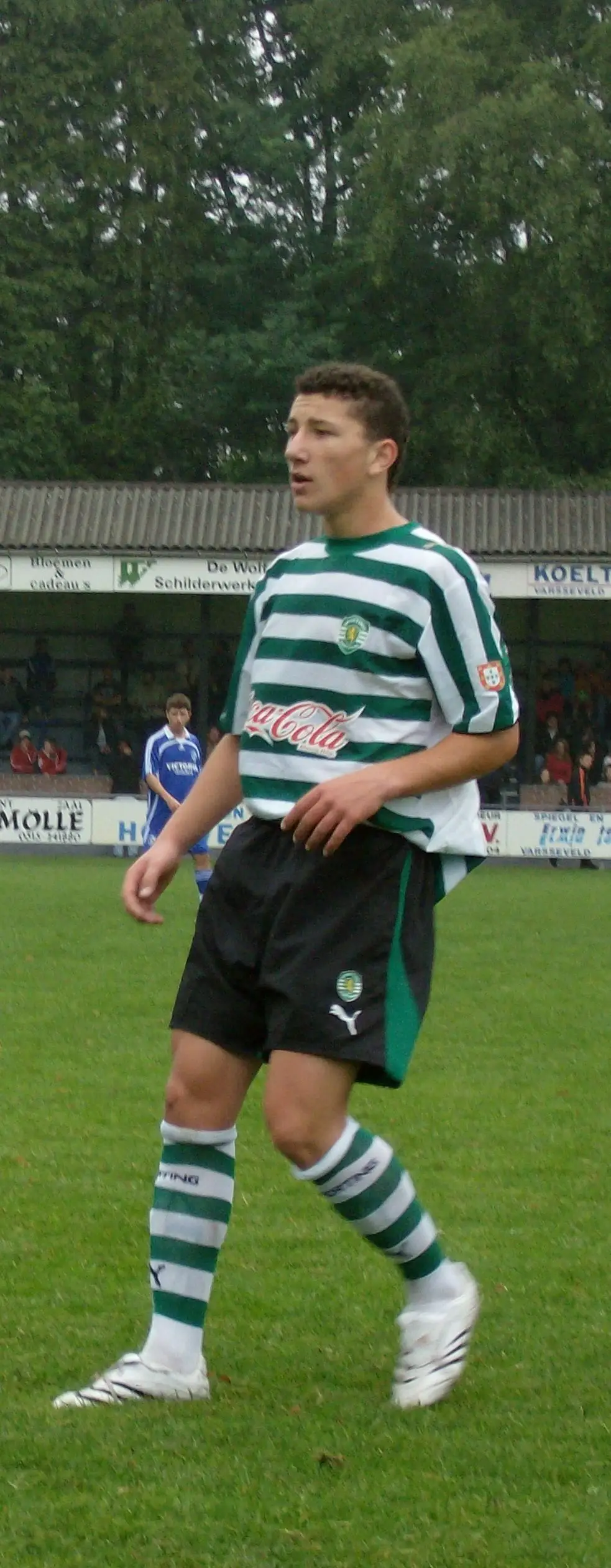 O médio esteve no Sporting até aos 17 anos