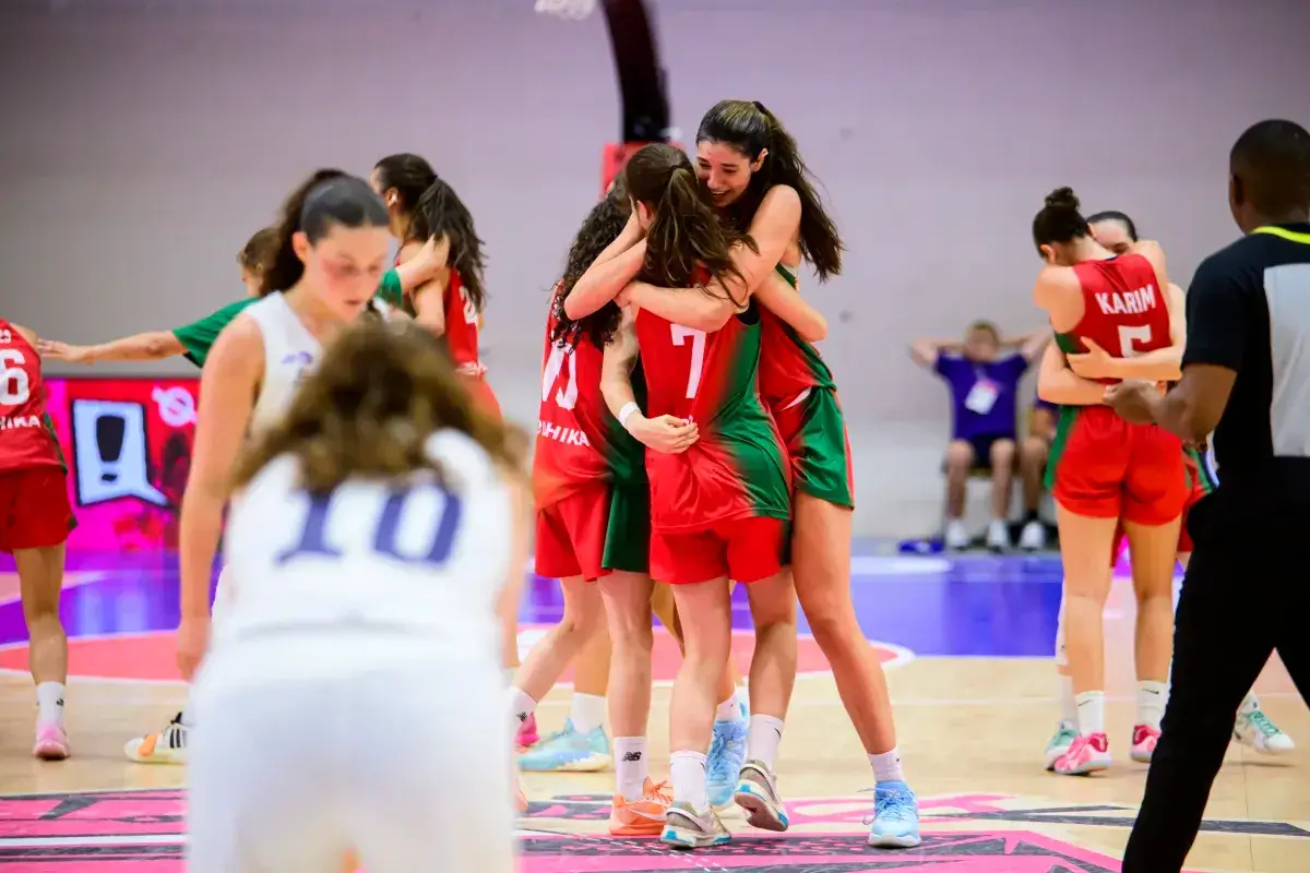 História aos saltos e com cestos: Portugal está, pela primeira vez, nos quartos de final de um Mundial de basquetebol