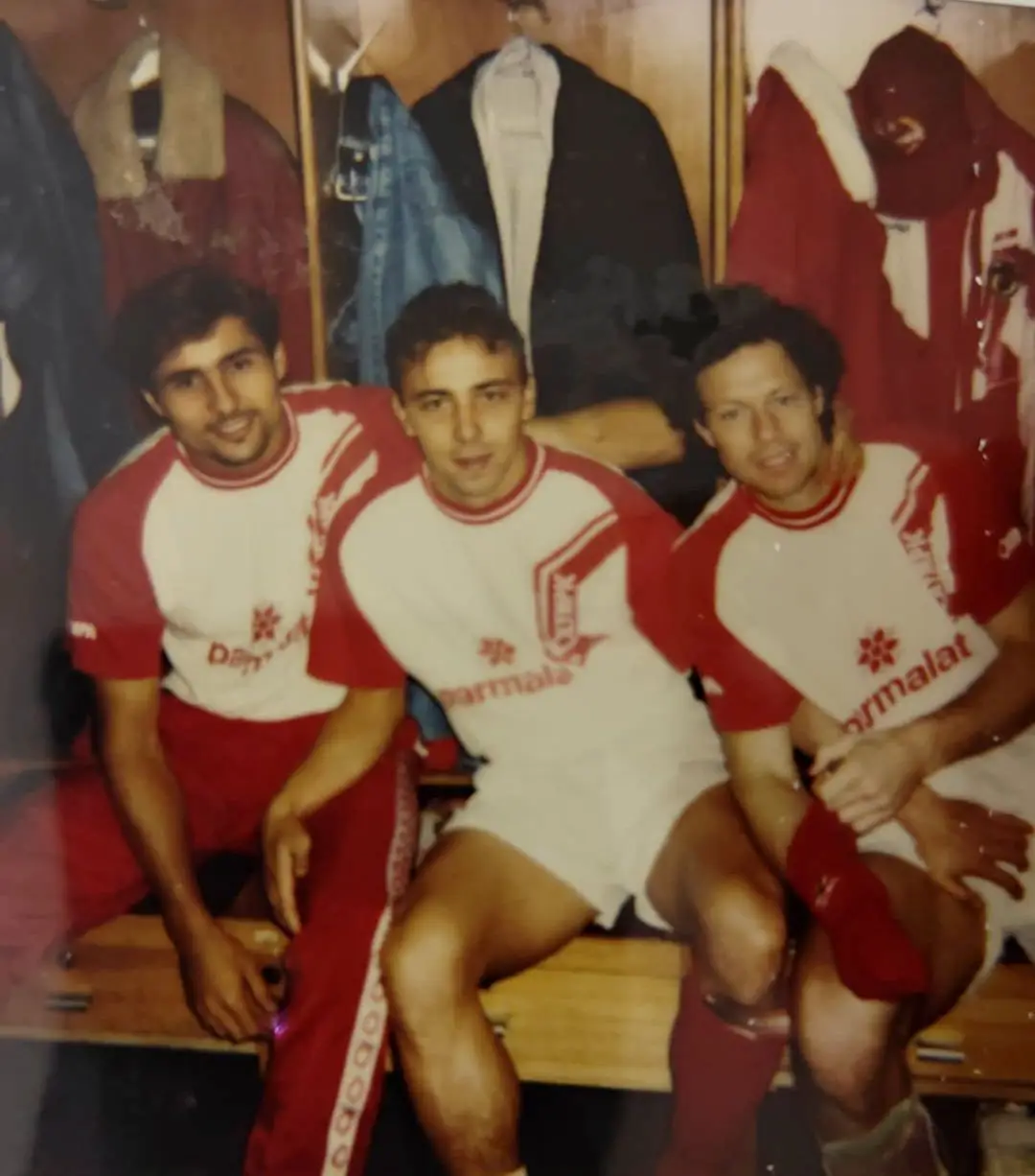 Paredão, Iliev e Preud'homme no balneário do Benfica