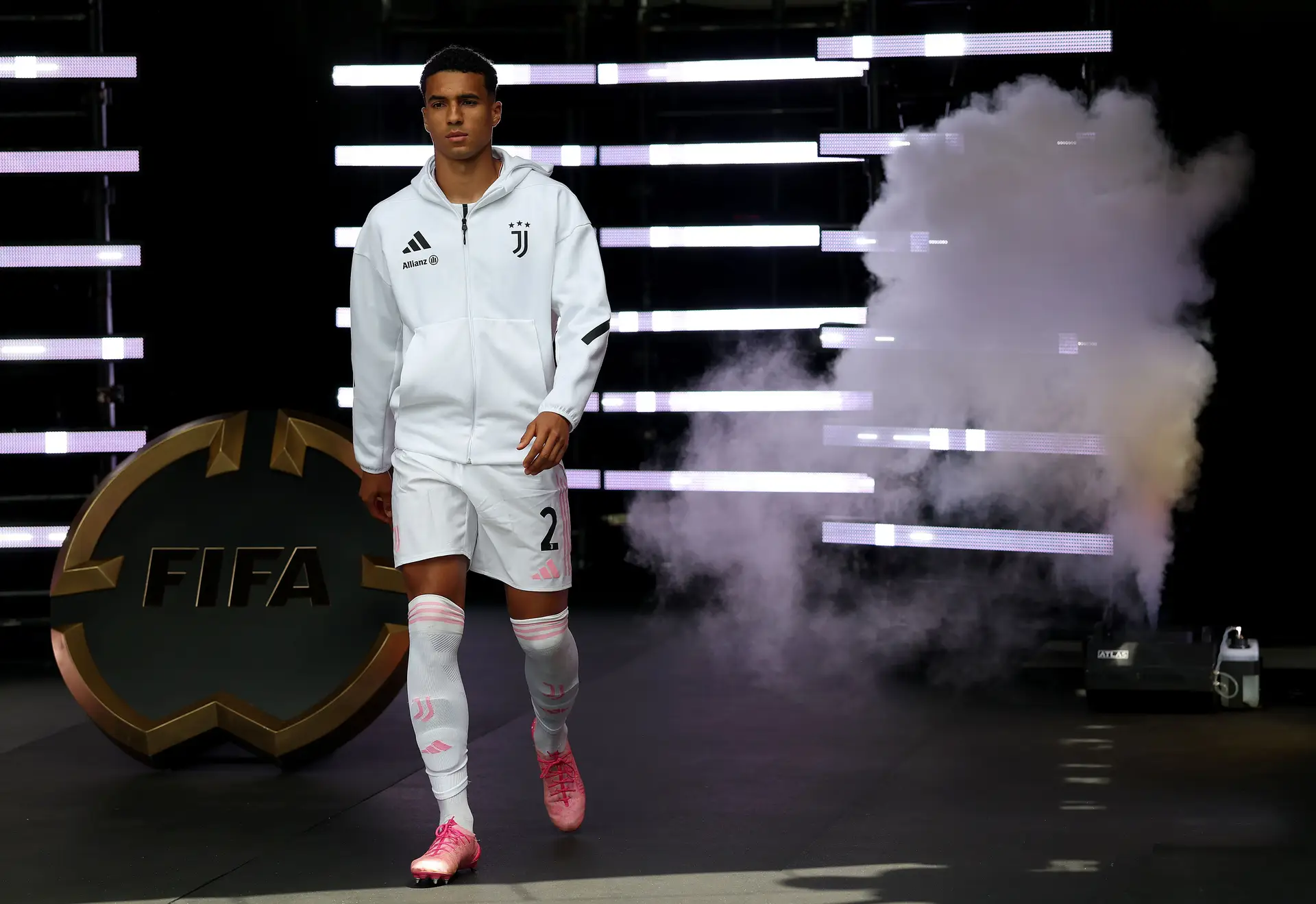 FC Porto troca João Mário por Alberto Costa: sai a ganhar?