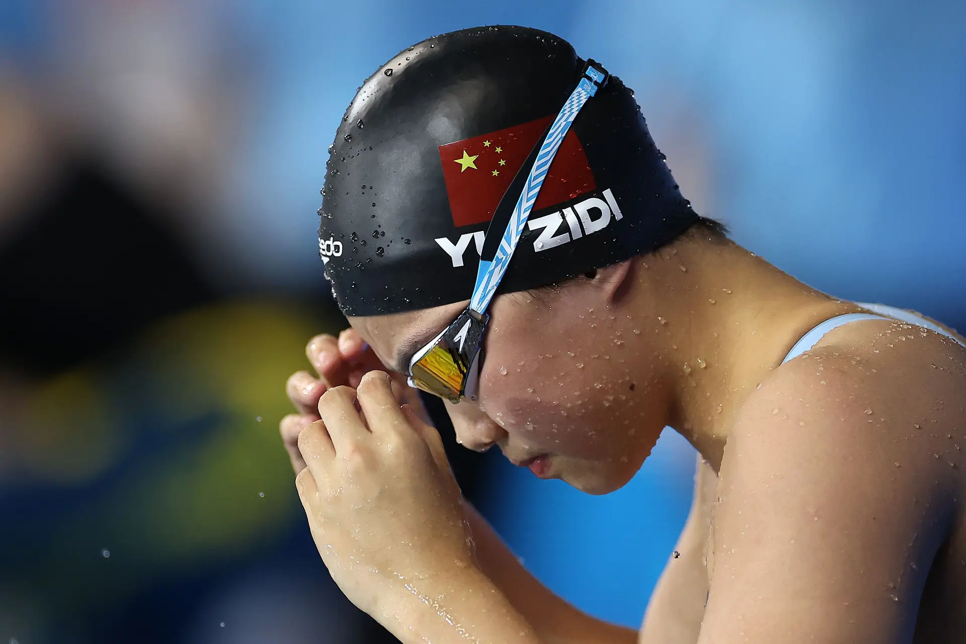 Yu Zidi é uma criança, só tem 12 anos. E pode mesmo ganhar medalhas nos Mundiais de natação
