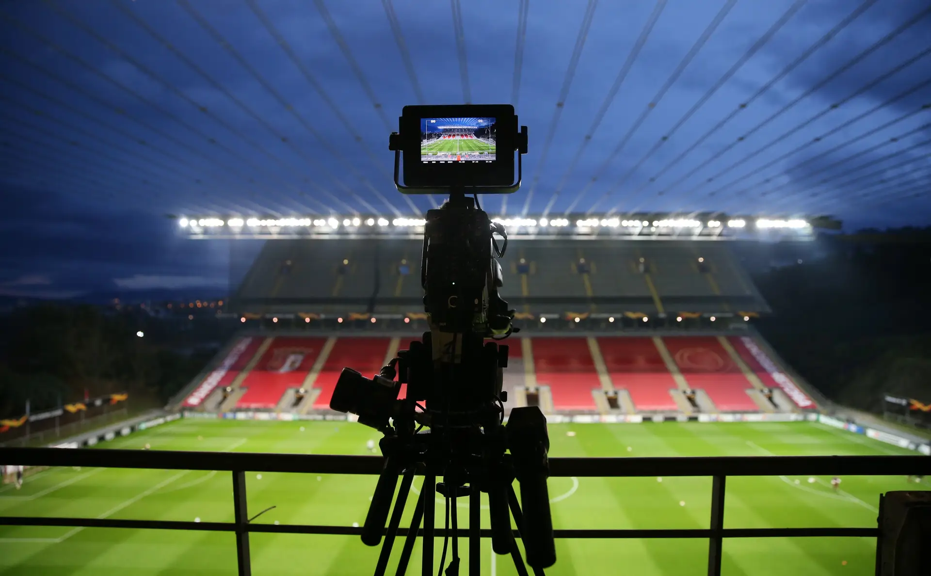 A Liga enviou à Autoridade da Concorrência o projeto de modelo centralização dos direitos televisivos. O que significa este passo?