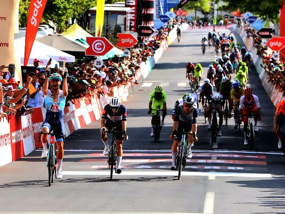 A Bragança chegou primeiro um português, o “mediano ciclista” Hugo Nunes que já não acreditava nele próprio