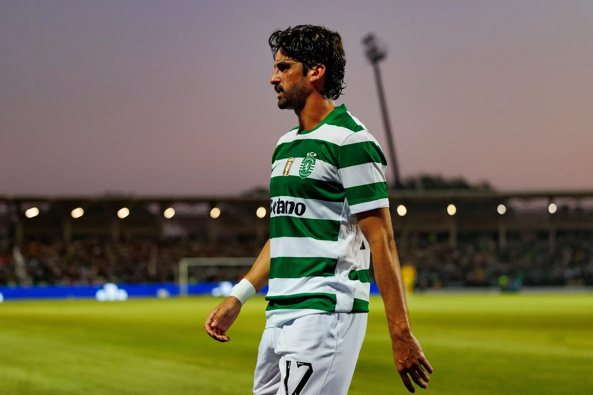 Sporting agarra com as duas mãos Francisco Trincão, o homem do momento em Alvalade