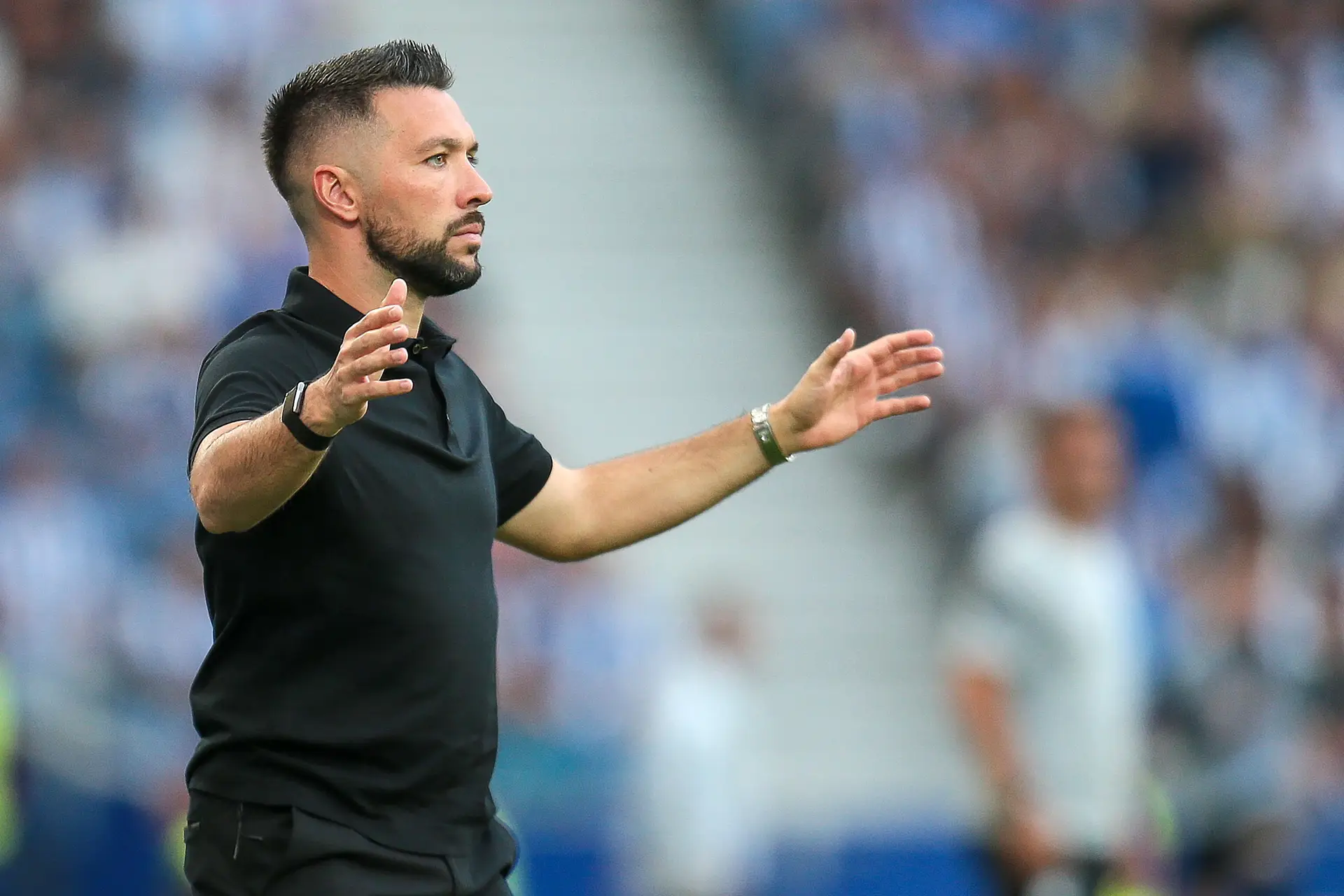 Francesco Farioli: “O Pepê levou com a bola no olho. A parte boa é que o jogo do William Gomes foi fantástico”