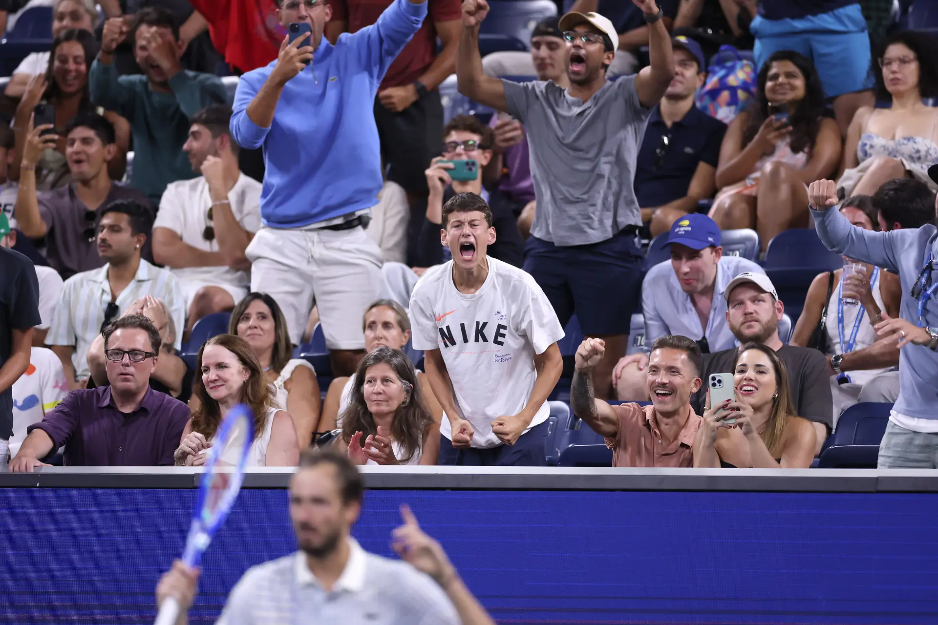 Durante seis minutos, Medvedev parou um jogo no US Open por discordar do árbitro: “Na minha cabeça queria fazer ainda pior”