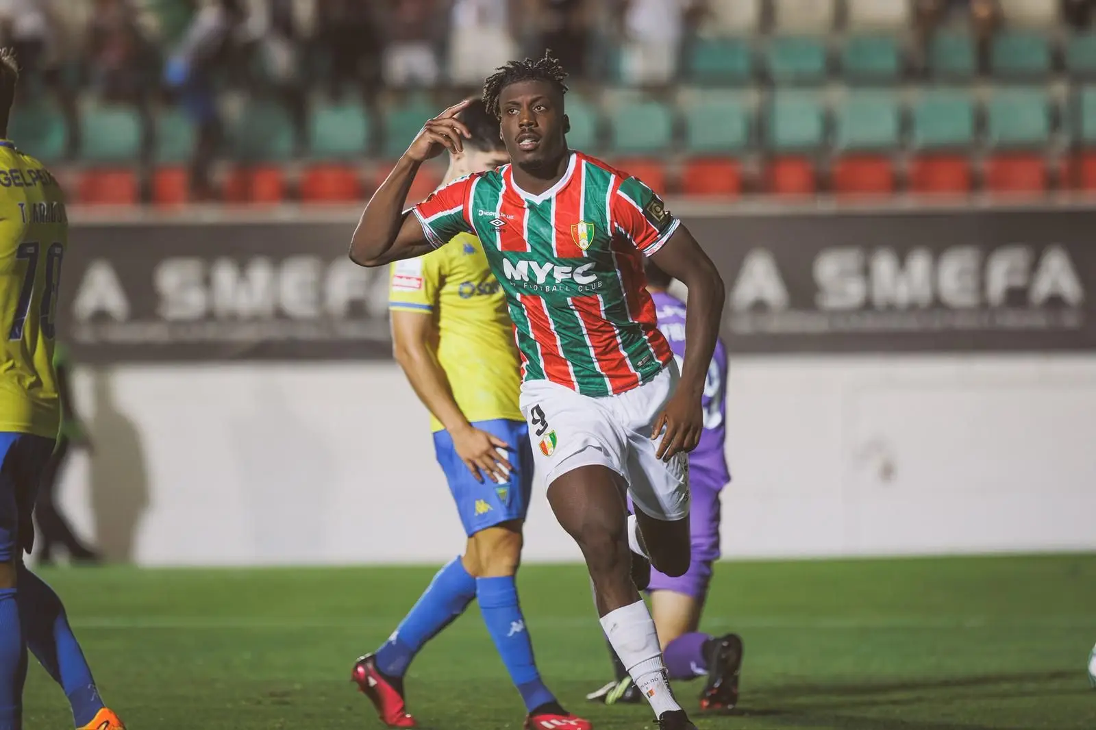 Em jogo pelo Estrela da Amadora