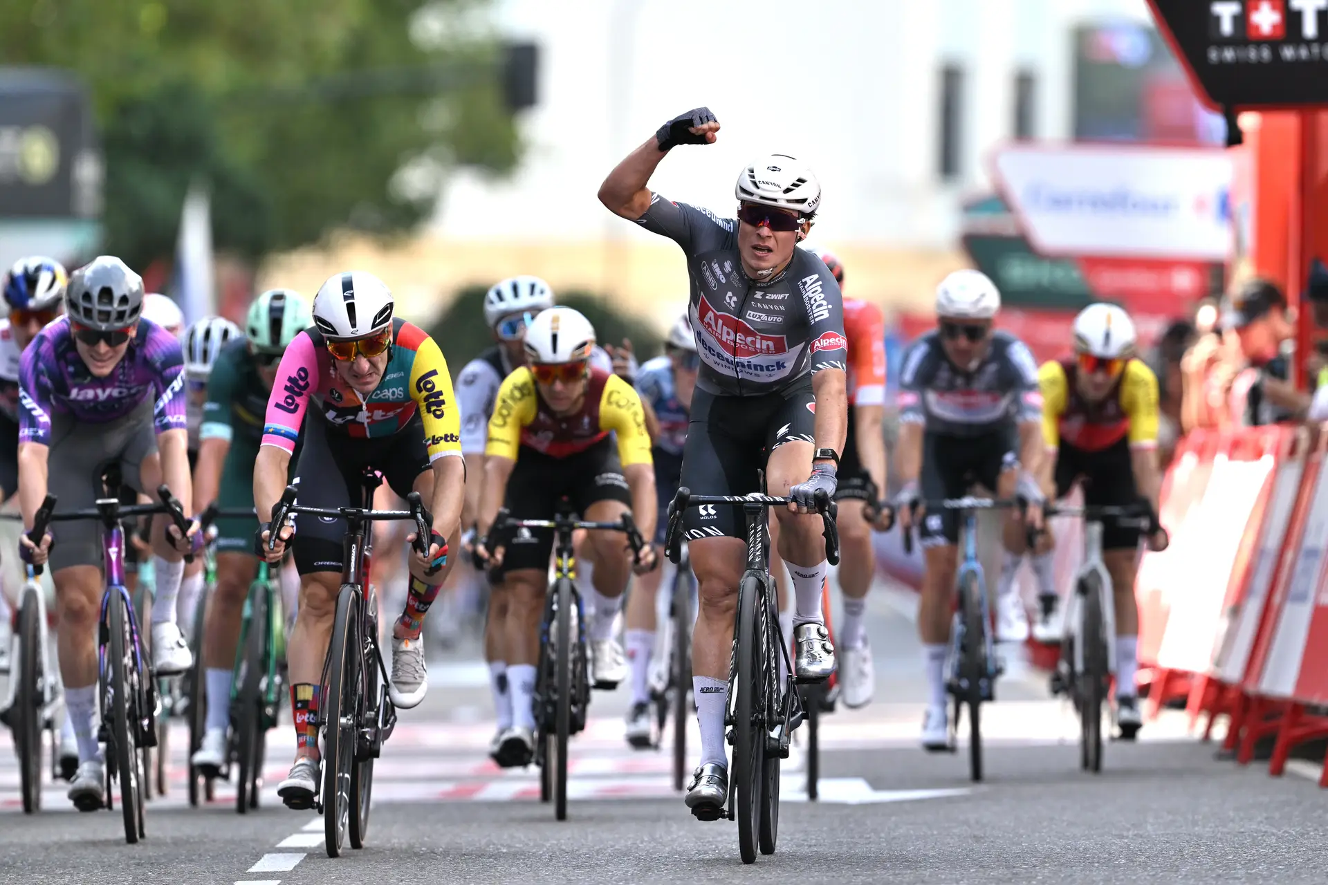 Jasper Philipsen vence 8.ª etapa da Vuelta, João Almeida continua no 3.º lugar da geral
