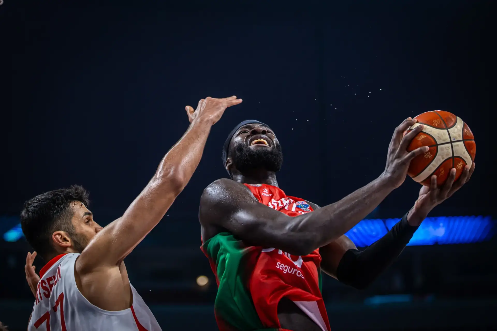 Frente à Turquia, a realidade bateu de frente contra Portugal no EuroBasket