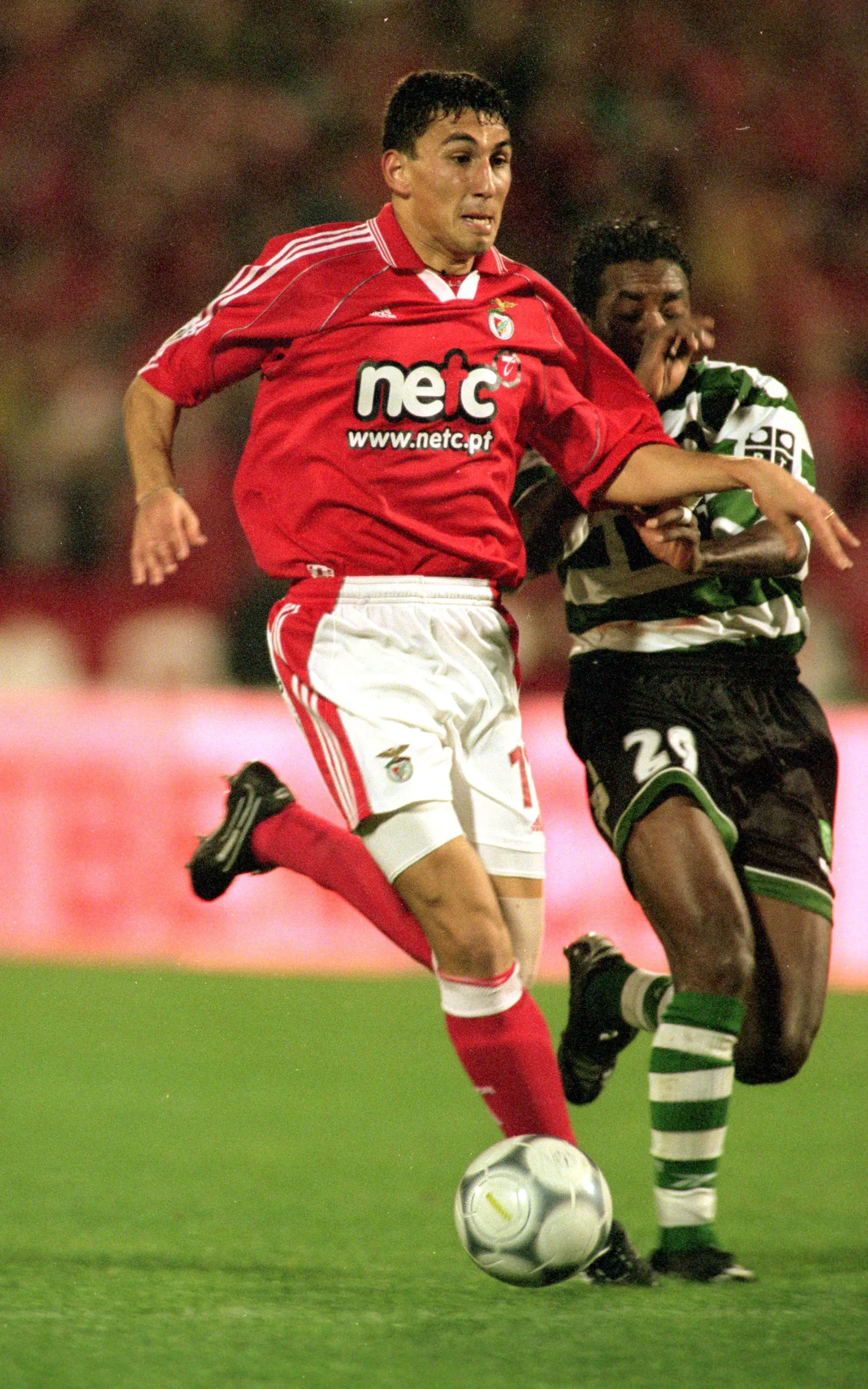 João Tomás quis saber as razões para um jogador ter ou não sucesso na transição para sénior. E aos 50 anos tirou um doutoramento