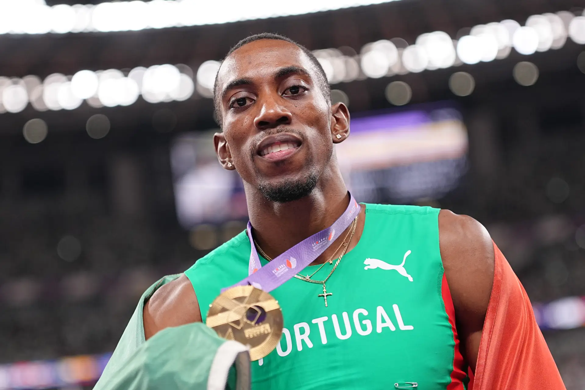 Um salto para a história, mais um: Pedro Pablo Pichardo é o primeiro português bicampeão mundial de atletismo