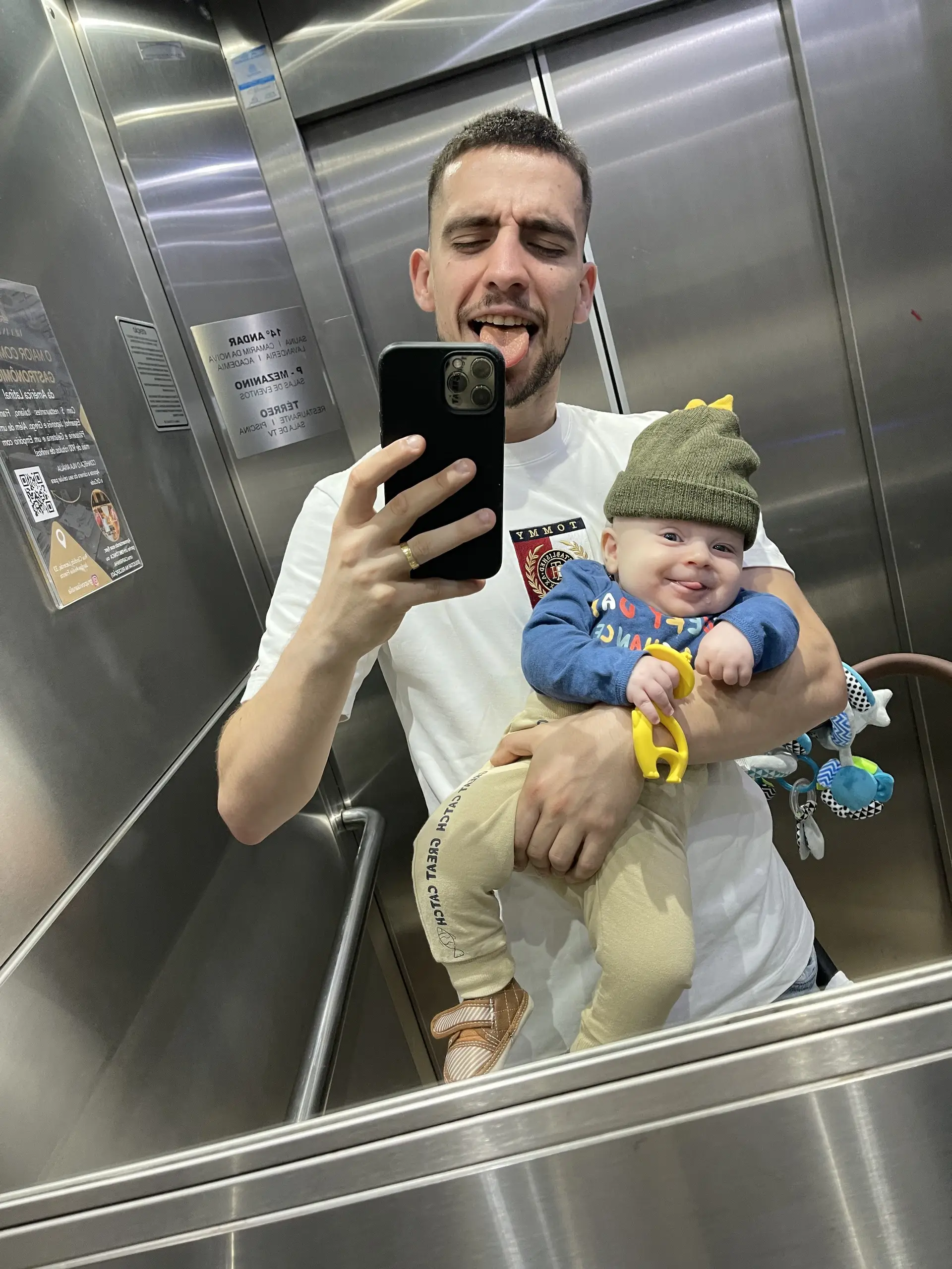 O lateral com o filho Benjamim