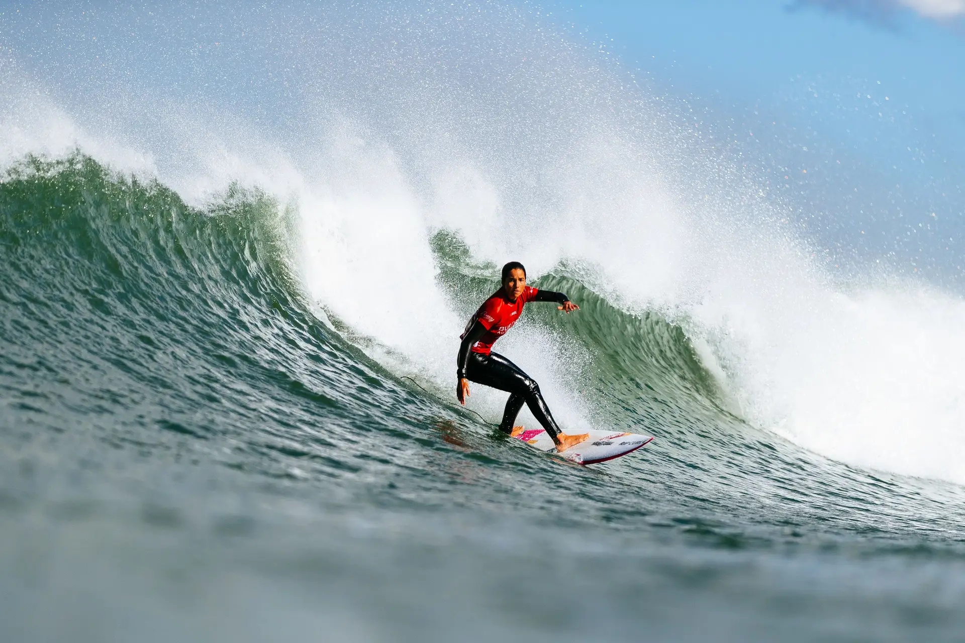A final do Ballito Pro, do Challenger Series, vai ser disputada entre duas surfistas portuguesas
