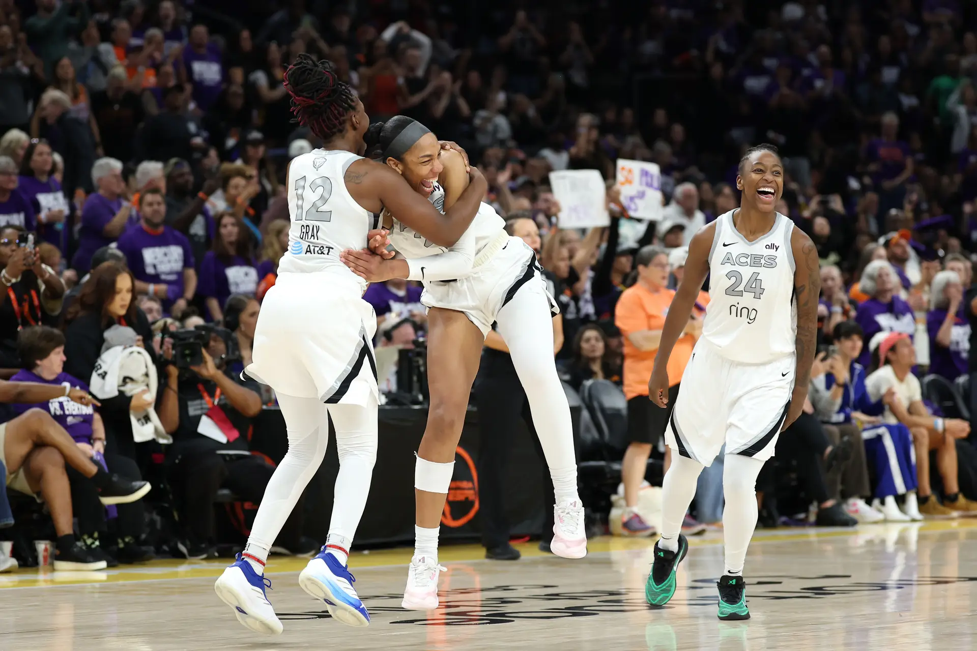 As Aces venceram o terceiro título da WNBA em quatro anos e talvez nunca venhamos a saber como. O que acontece em Vegas fica em Vegas