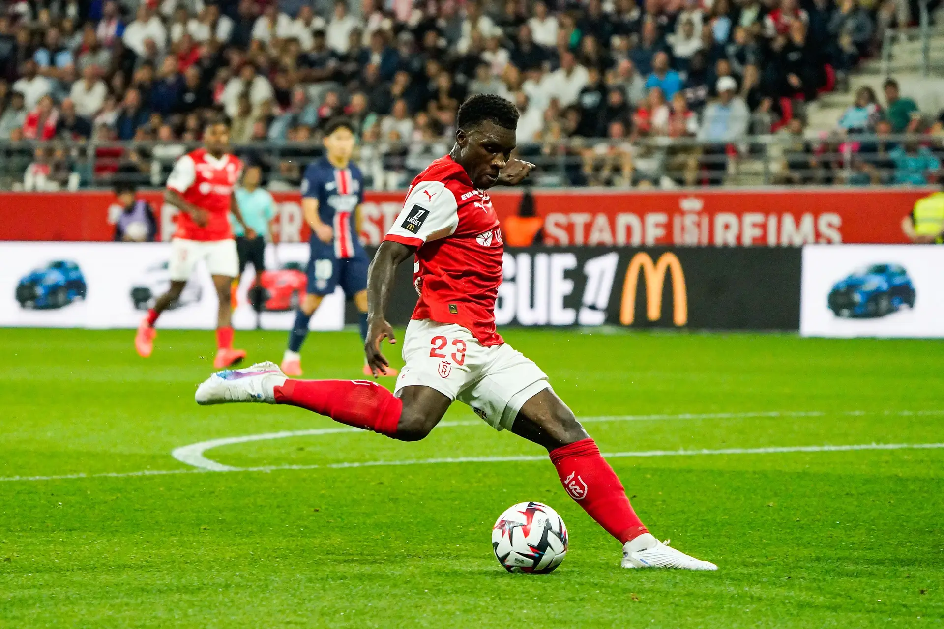 Em ação pelo Stade de Reims