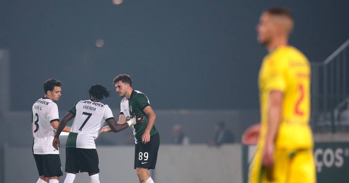 O Sporting meteu-se em trabalhos e precisou de horas extraordinárias para bater o Paços de Ferreira