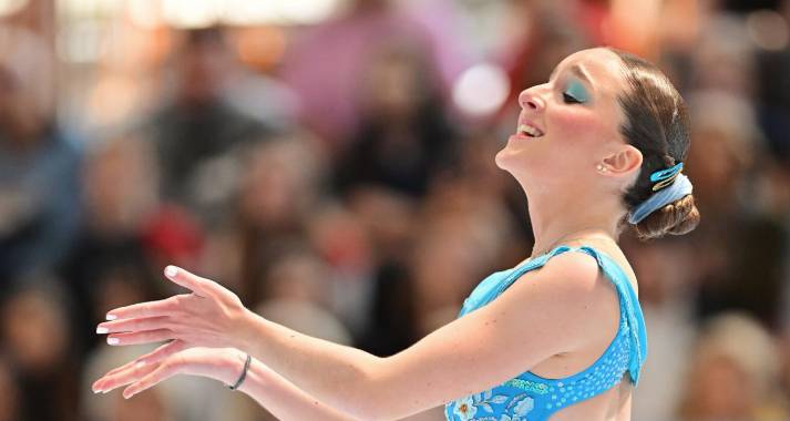 Rita Azinheira já era bicampeã europeia, agora também é campeã mundial júnior de patinagem artística
