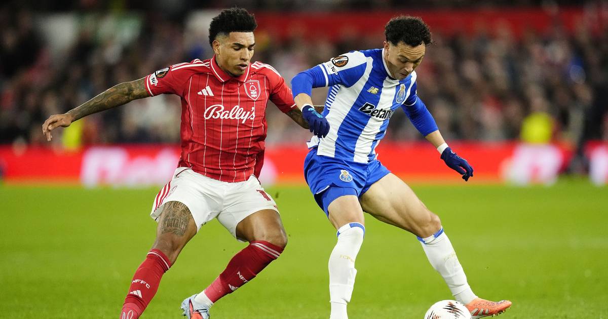 Um Forest mais crente foi abençoado por Jesus e o FC Porto pagou pelos pecados capitais