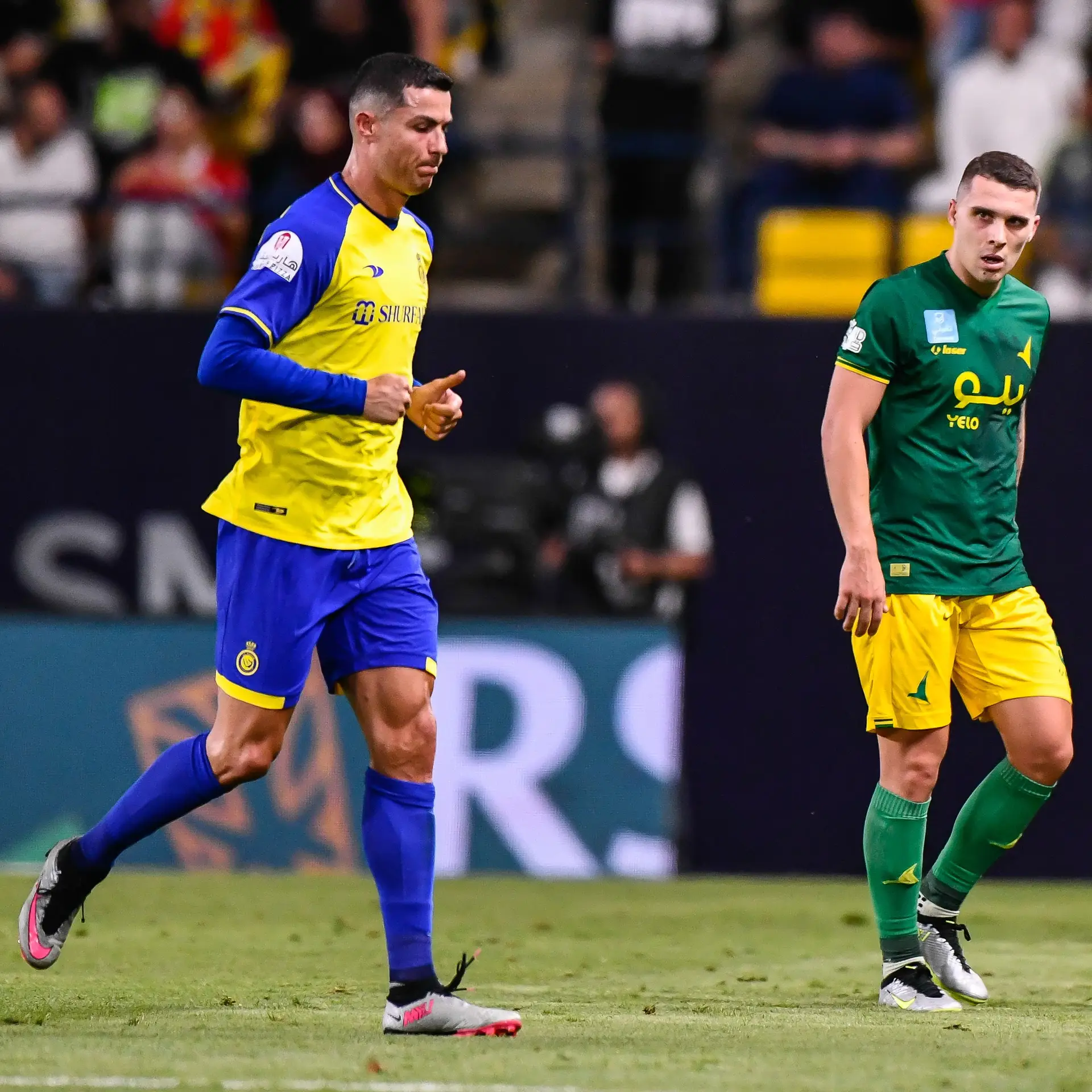 Cristiano Ronaldo e Pedro Amaral, durante um jogo da liga árabe